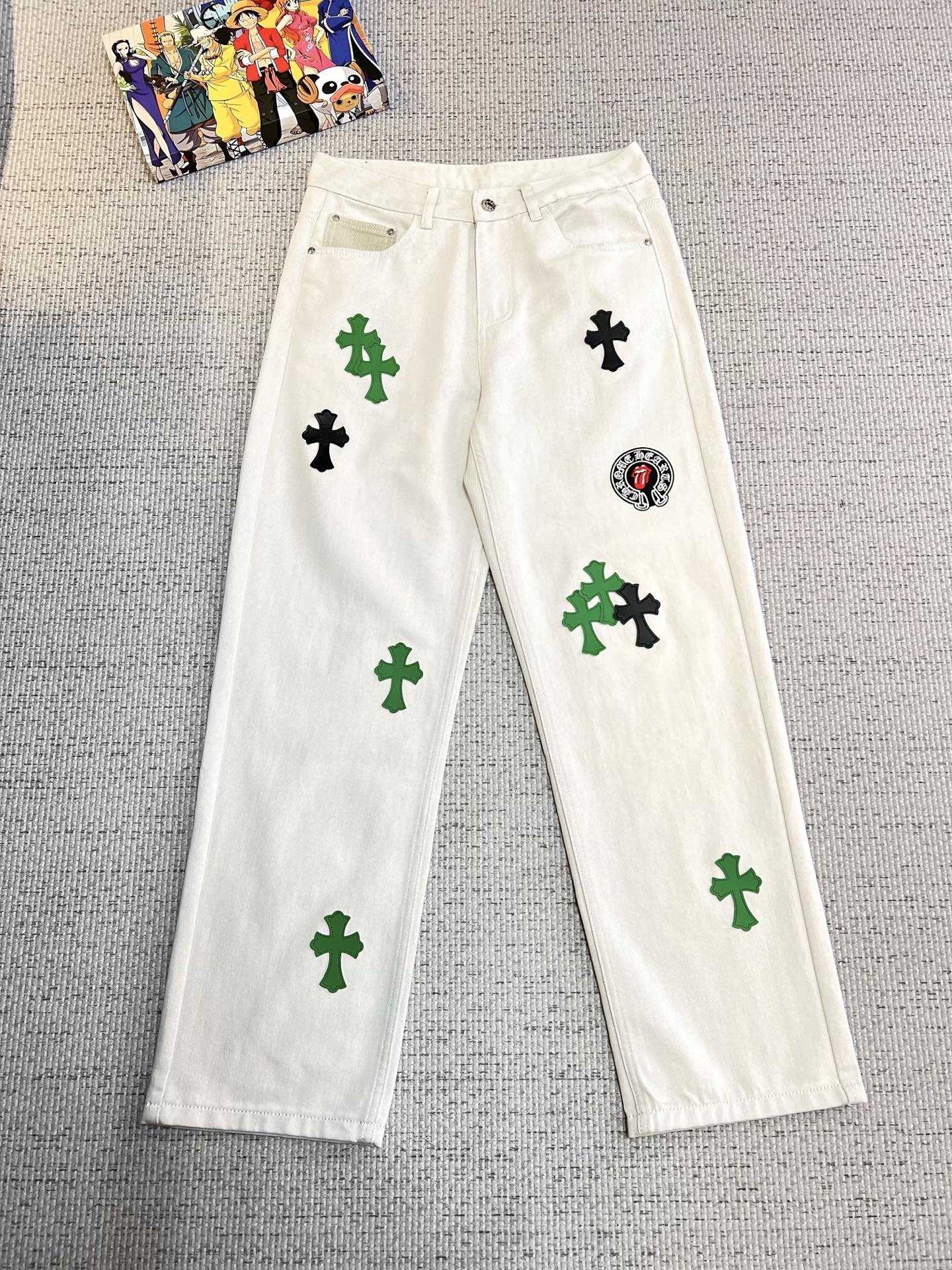 NO:594887,Kroxin summer new trendy brand loose original men's all-match jeans luxury brand original LOGO matching!  Each season's ace-level hits are as if they belong to classic textbooks!  A pair of pants with a strong aesthetic tone, dominated by fabrics and quality, continuing the essence of normalized design. The label elements are perfectly embedded, which is a distinctive feature of identity and is quite recognizable!  The imported top-quality washed denim fabrics are supplied to customers. The fabrics are of first-class texture, slightly stretchy, and have excellent scratchiness and muscle feel. They are neatly cut and the upper body effect is excellent!  A must-have artifact for trendy men!  Counter sizes 29-38, no 35, chrome hearts, jeans, alexander wang19860909克罗心 夏季新品潮牌宽松原单男士百搭牛仔裤奢华品牌原版LOGO搭配！每一季的王牌级爆款担当,俨然属于经典招牌教科书般存在！极具美学基调的一款裤子,以面料和品质为主导,延续了常态化的设计精髓,标签化元素完美嵌入,属于身份的特色彰显,辨识度颇为鲜明！客供进口顶级洗水牛仔面料,面料质地一流,略带弹力,挺刮度与筋骨感极好,干练利落的裁剪,上身效果极好！潮男必备神器！专柜尺码29-38,无35,,chrome hearts,jeans,alexander wang,Men's clothing