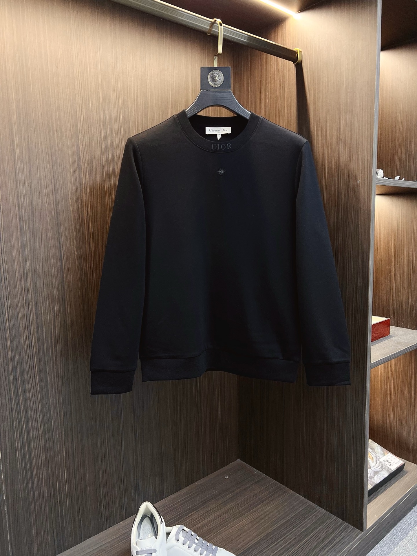 NO:522319,Dior Exclusively available for autumn and winter, the original single men's casual long-sleeved high-luxury custom fabric Xinjiang long-sleeved cotton soft and comfortable high-version fashionable and versatile imported fabrics, super soft and delicate, skin-friendly and comfortable to wear, high-end boutique, OEM factory fine-made top body very good, men's essential items, 48-56/M-3XL,,dior,dior,alexander wang19860909Dior 迪奥 秋冬独家专供新款原单男士休闲长袖高奢订制面料新疆长绒棉 绵柔笔挺舒适 高版本 时尚百搭爆款进口面料 手感超柔软细腻 穿着亲肤舒适 高端精品 代工厂精细做上身非常赞 男士必备单品 码数48-56/M-3XL,,dior,dior,alexander wang,Men's clothing