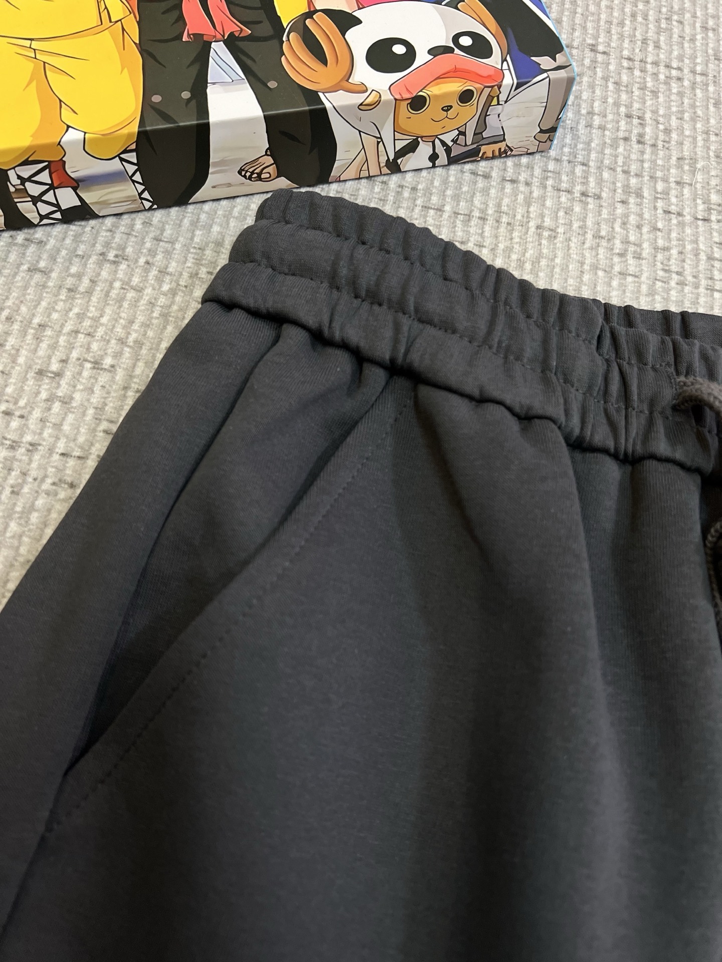 Prada Men's 2025 Fall/Winter Collection Casual Pants with Logo - Ultimate Comfort 5 i1758113149491 3288 0 3