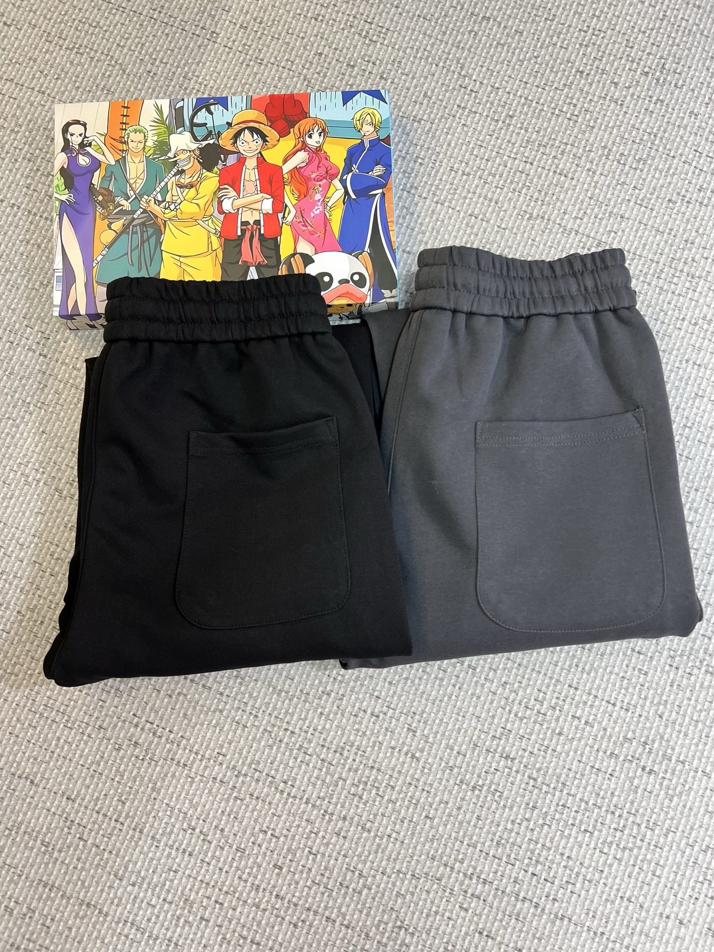 Prada Men's 2025 Fall/Winter Collection Casual Pants with Logo - Ultimate Comfort 13 i1758113151466 1411 0 11