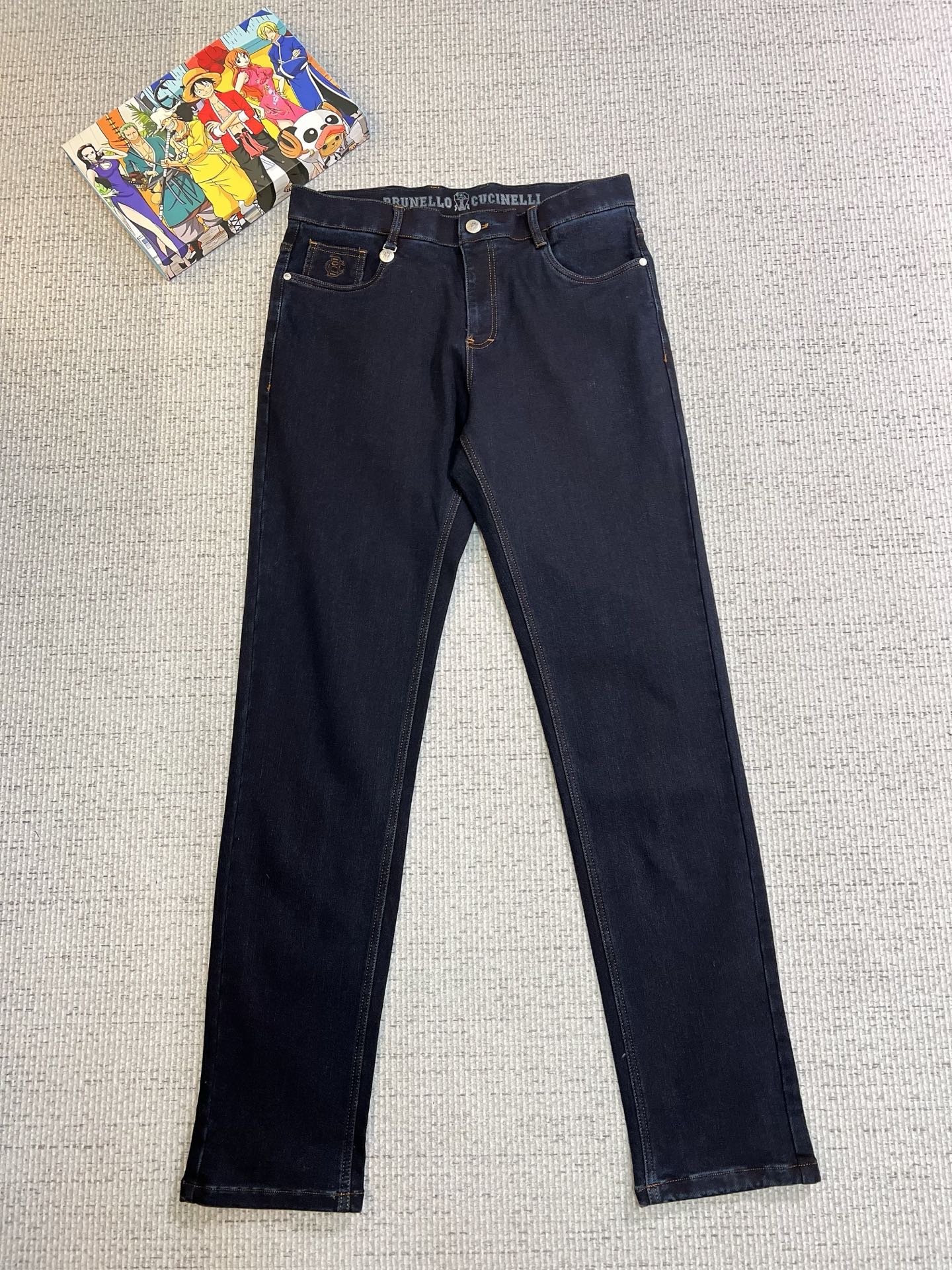 NO:612891,BC Casual Pants, Western Pants 2025SS Autumn and Winter New Style, Special Fabric for Advanced Custom Pants, Customized Original Hardware, Heavy Craftsmanship, Fine Turning, Customized Fabric, Soft and Comfortable, Remarkable Texture, Exquisite Accessories, Excellent Upper Body Effect, Complete Three Standards, Standard Size 30-40,,alexander wang19860909BC 休闲裤 西裤2025SS秋冬新款 高级定制裤子专用面料 定制原版五金 重工工艺打造 车工走线精细 定制面料 柔软舒适 质感显著 辅料精美 上身效果超赞 三标齐全 标准尺码30-40,,alexander wang,Men's clothing