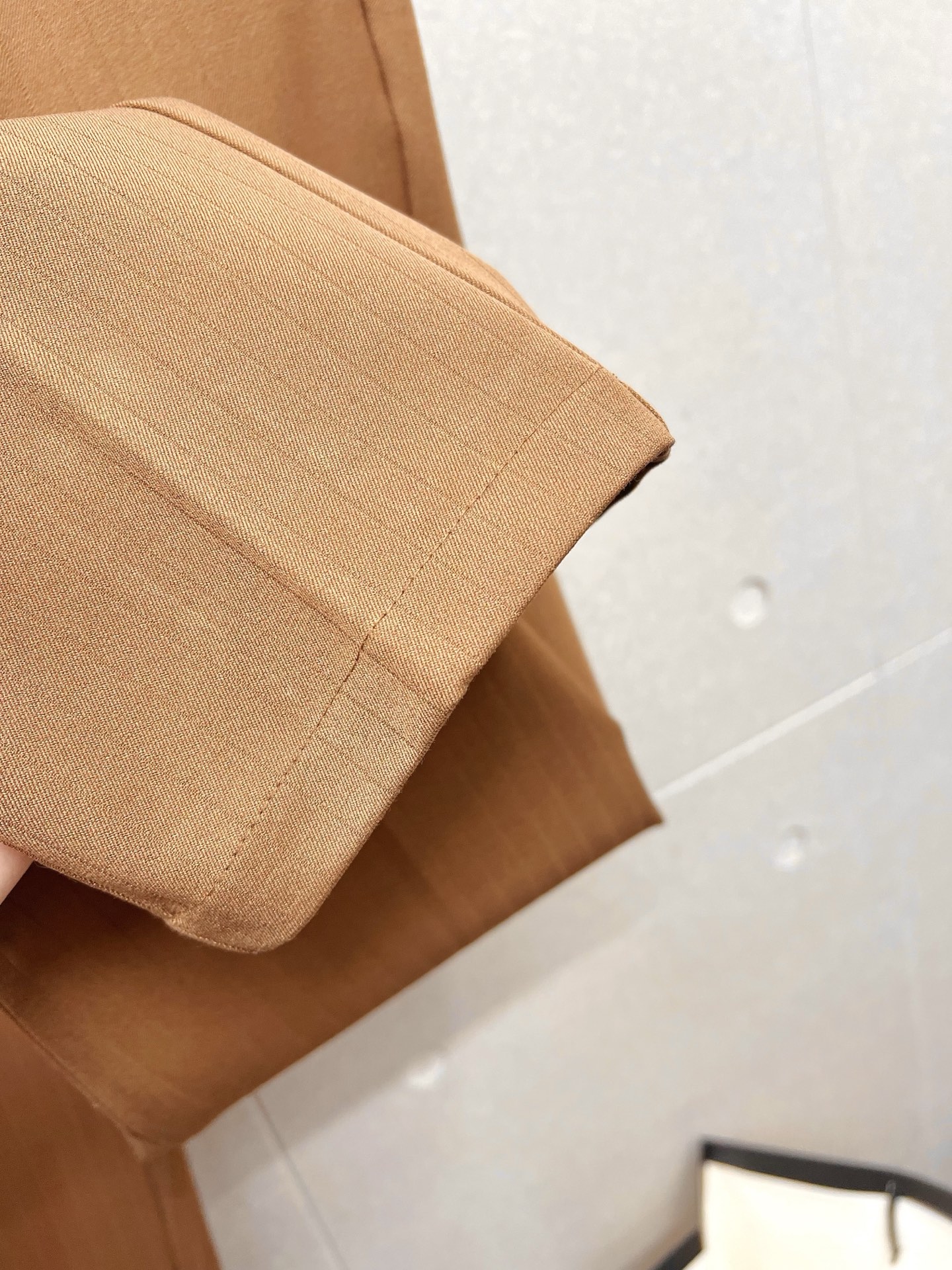 GUCCI 古奇 休闲裤 西裤2025SS秋冬新款 高级定制裤子专用面料 定制原版五金 重工工艺打造 车