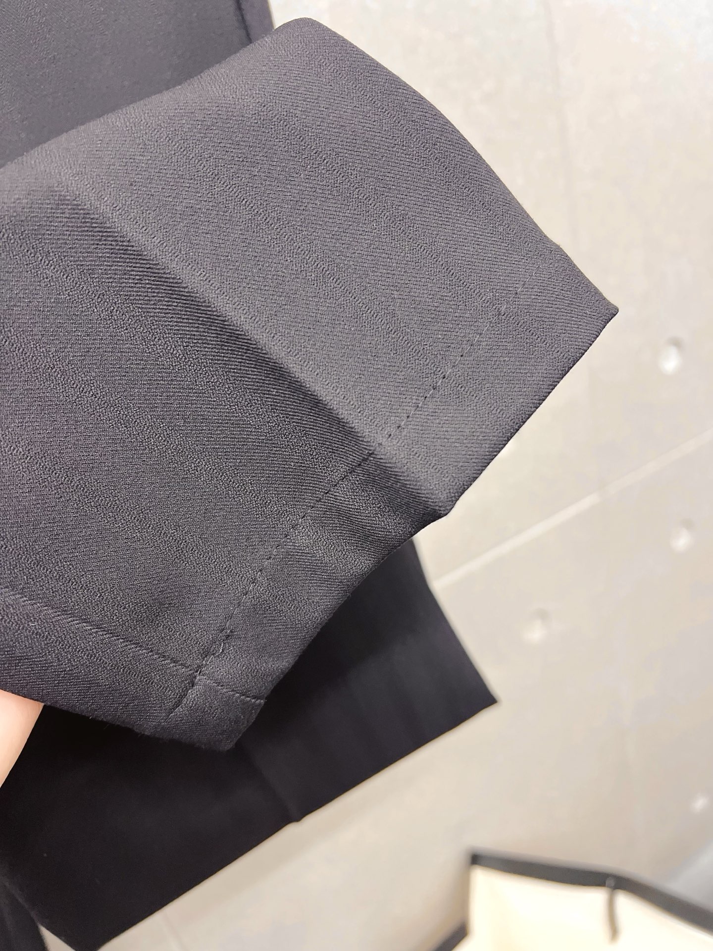 范思哲 休闲裤 西裤2025SS秋冬新款 高级定制裤子专用面料 定制原版五金 重工工艺打造 车工走线精细