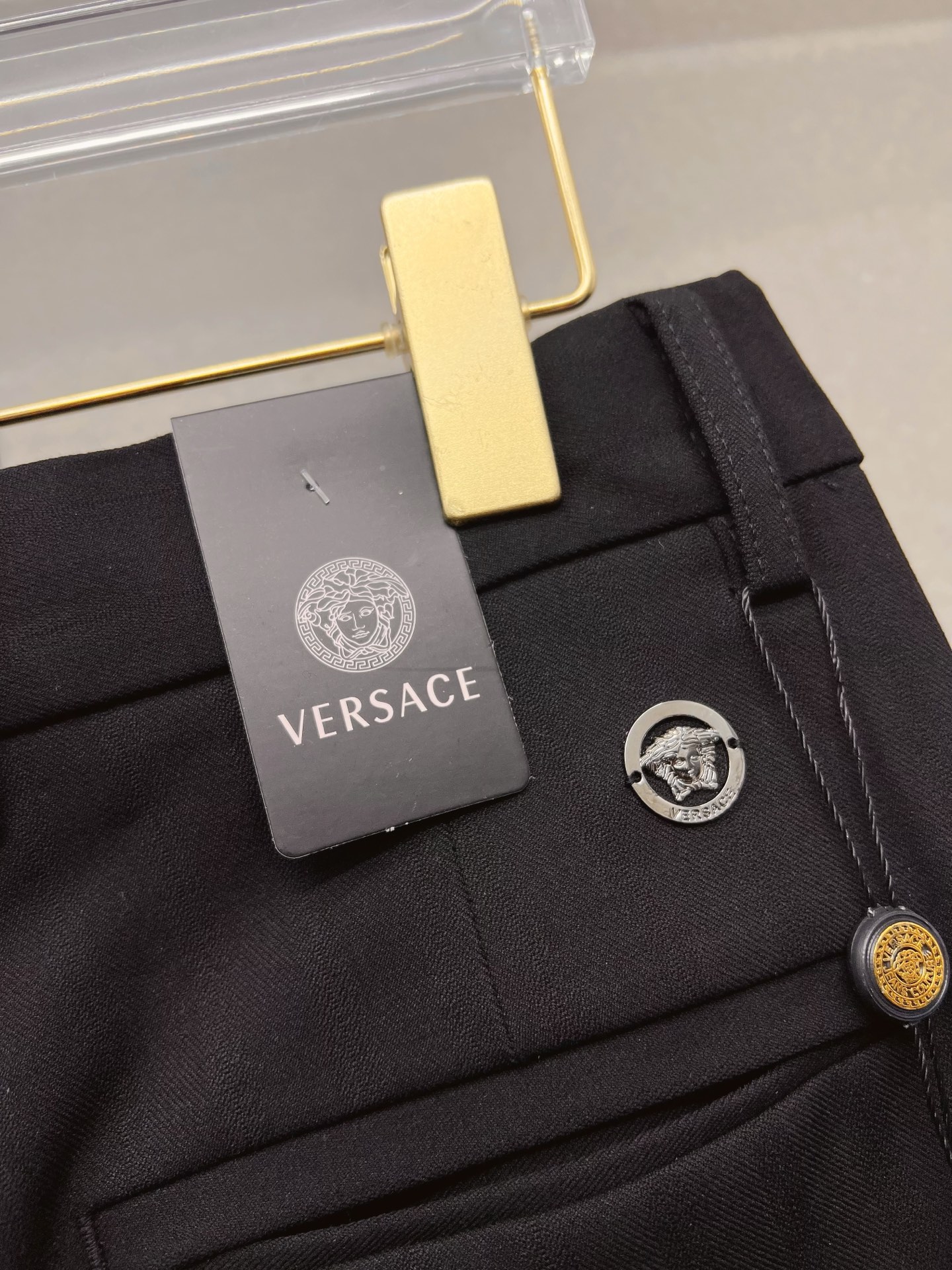 范思哲 休闲裤 西裤2025SS秋冬新款 高级定制裤子专用面料 定制原版五金 重工工艺打造 车工走线精细