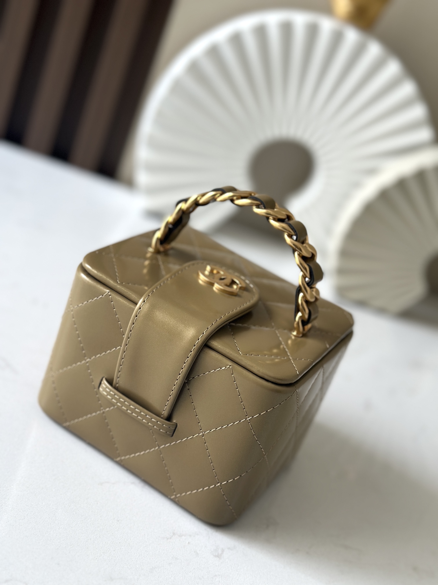 Chanel 这款是香奶奶 家vintage小怪级别的化妆包