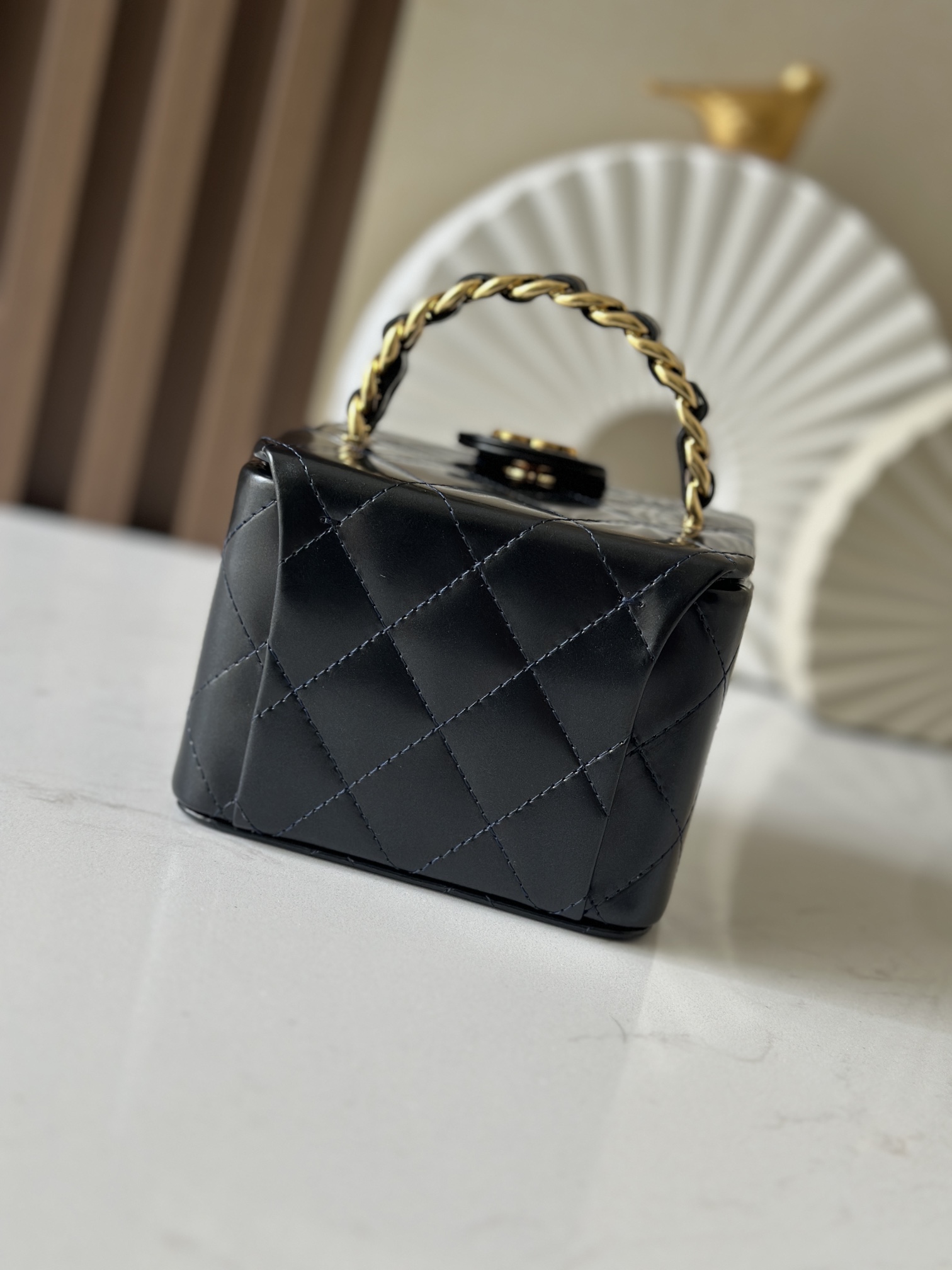 Chanel 这款是香奶奶 家vintage小怪级别的化妆包
