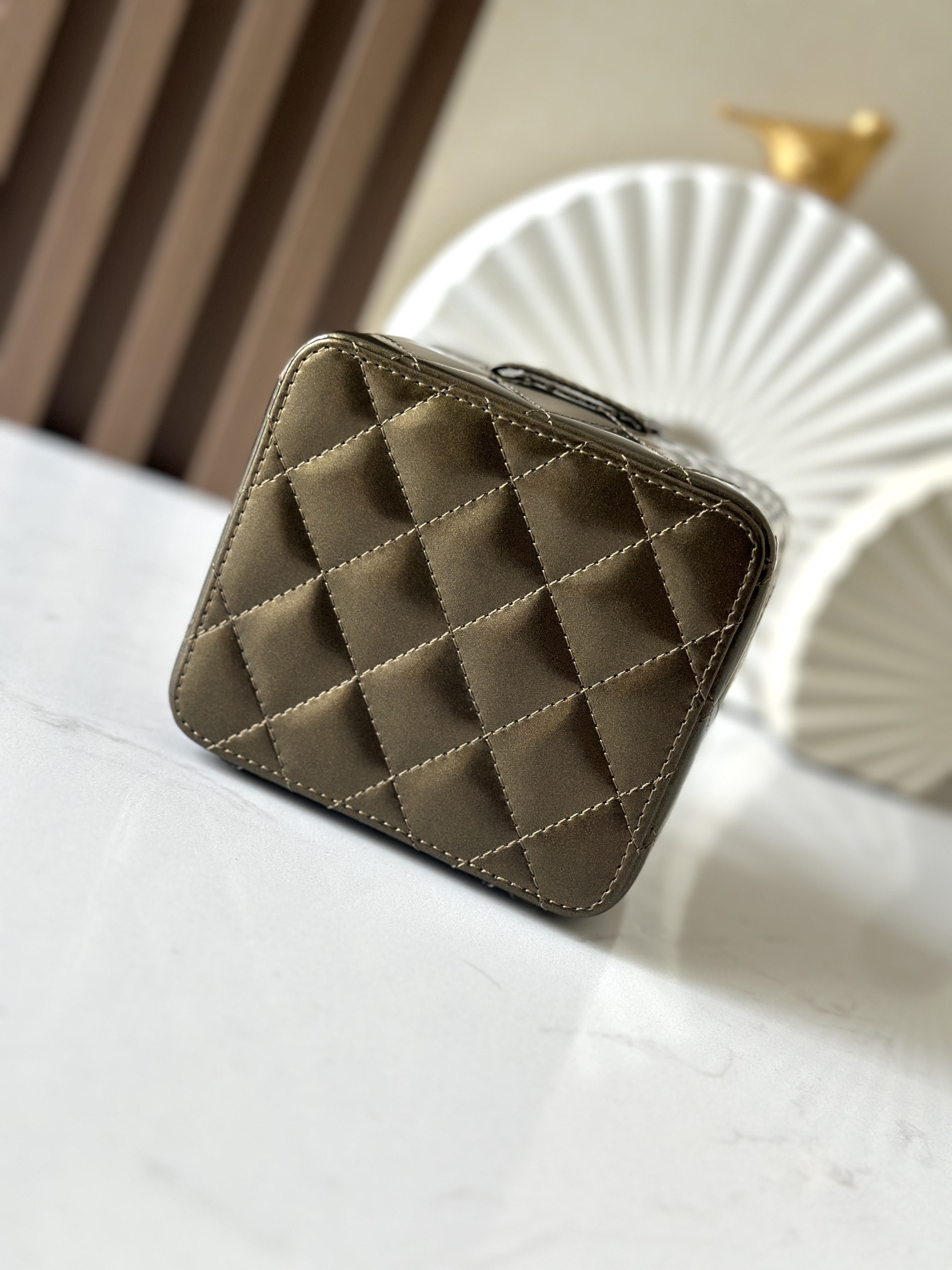 Chanel 这款是香奶奶 家vintage小怪级别的化妆包