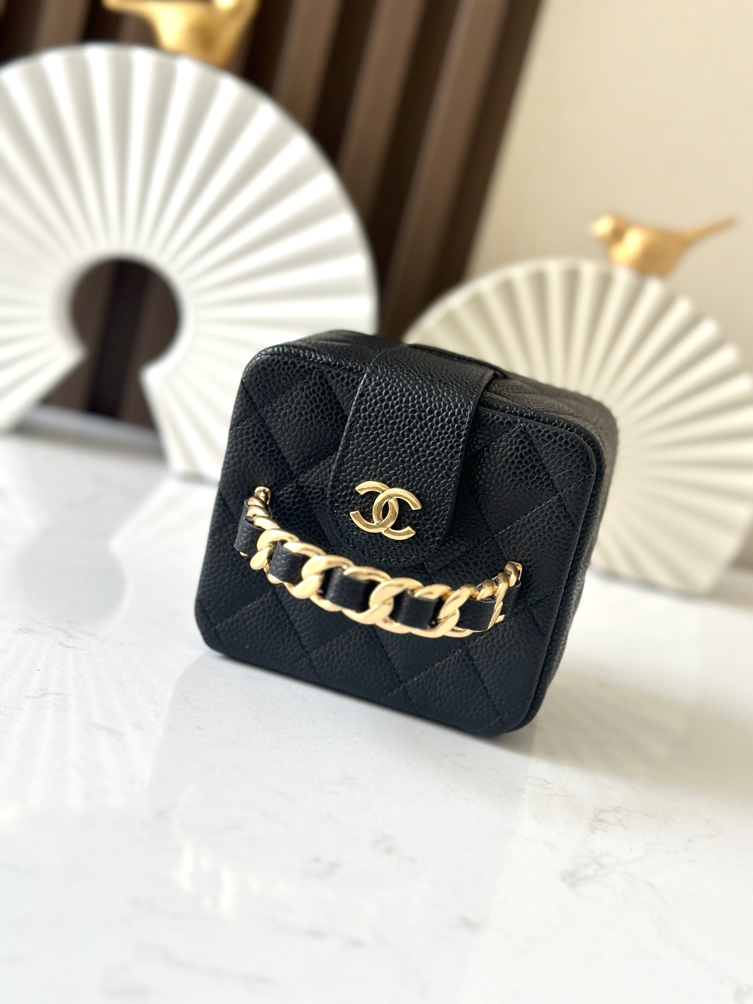 Chanel 这款是香奶奶 家vintage小怪级别的化妆包
