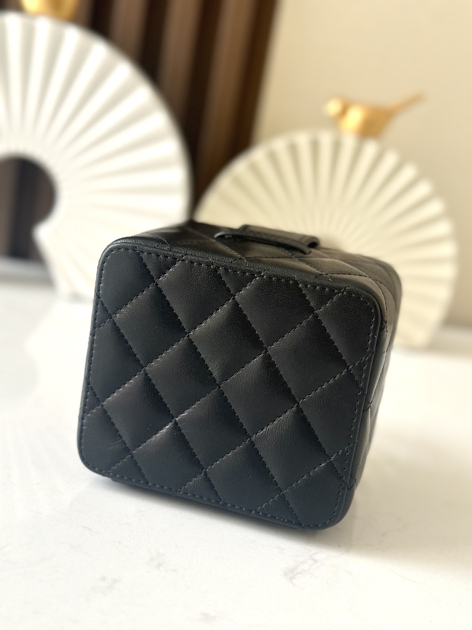 Chanel 这款是香奶奶 家vintage小怪级别的化妆包