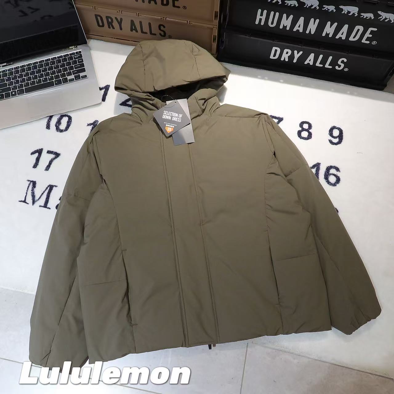 _dqF9sI07sfA5s9FduRZSQ3VF5i21Xbf7z39B22Q