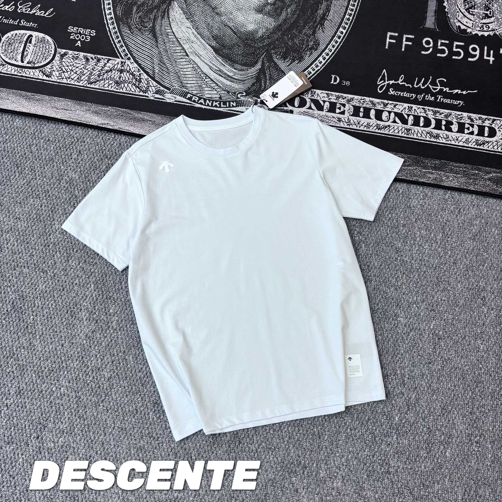 Alternative view of T-Shirt 08336