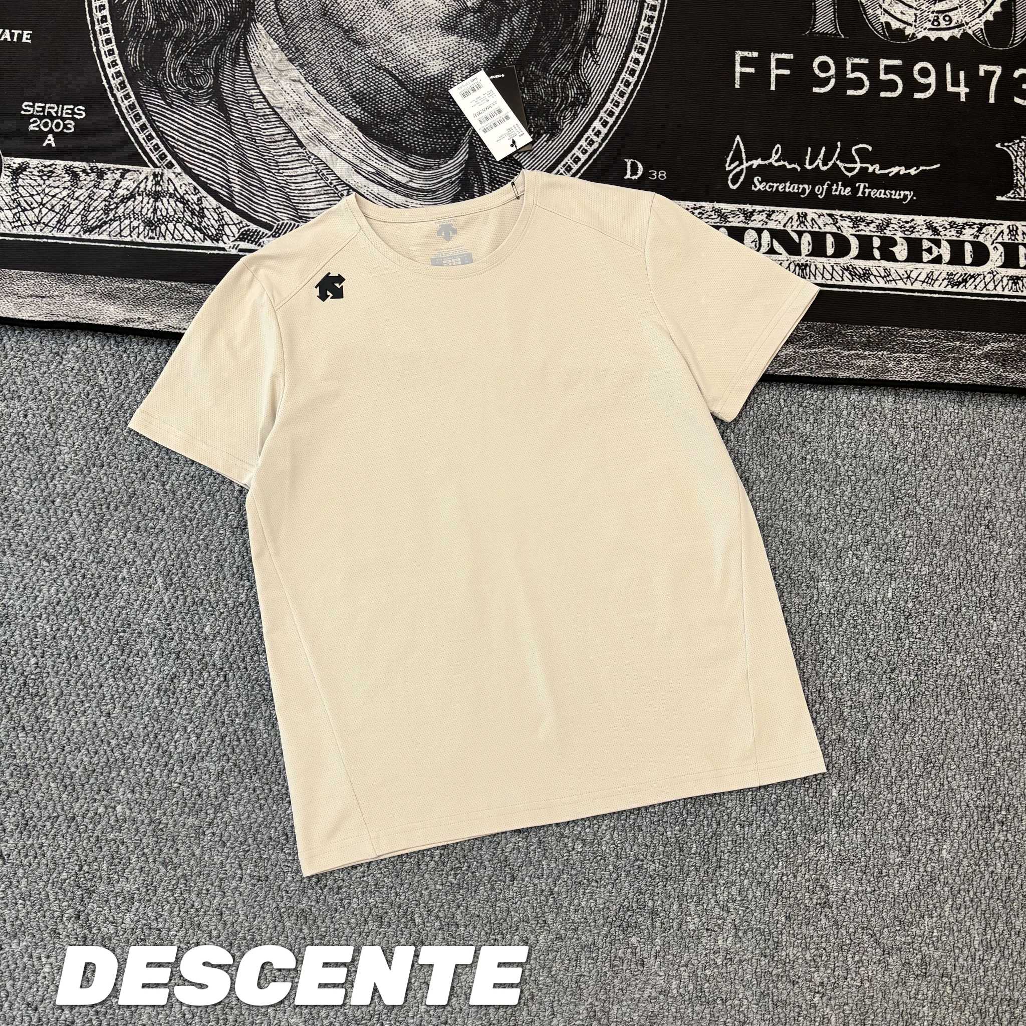 T-Shirt 02529