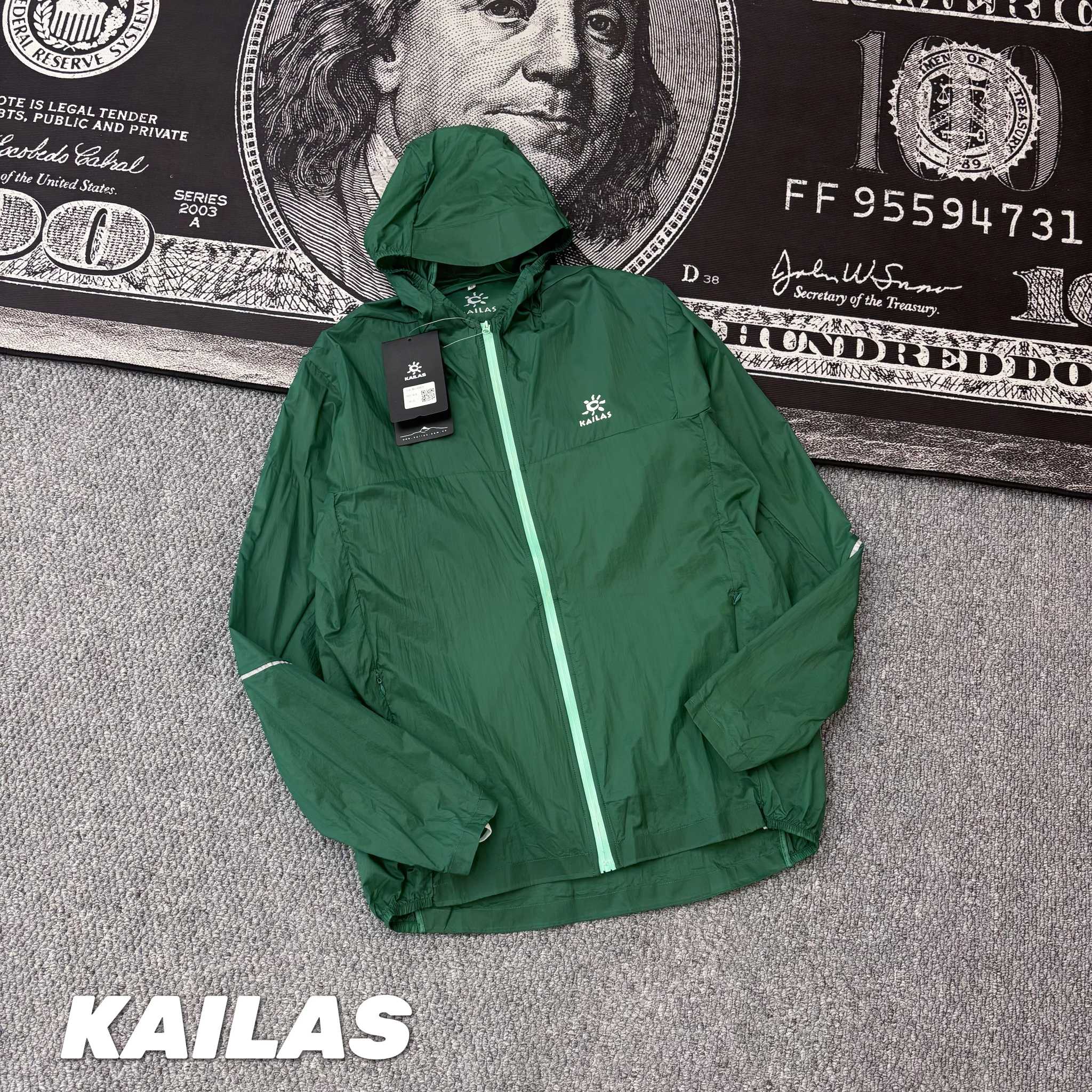 Alternative view of Jacket 02532