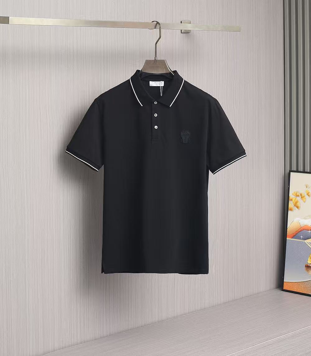 NO:414043,New top luxury brands export overseas orders 2025 SSBrun*llo Cucin*ill Men's fashion lapel Polo shirt short-sleeved T-shirt Every ready-to-wear BC is a unique luxury style. Simple and elegant high-end quality experience, and the inner wear should be tasted! BC's ready-to-wear focuses on the artistic and exquisite clothing to abandon complexity and burdens, always belongs to BC. It is an important plot of the story, a truly low-key and luxurious work, don't miss it. Color white/black Size M/L/XL/2XL/3XL M Shoulder width 43 bust 102 Long 68 Sleeve length 22, brunello cucinelli, T-shirt,tees, t-shirt,alexander wang19860909新品顶奢品牌出口海外订单 2025 SSBrun*llo Cucin*ill 男士时尚翻领Polo衫短袖T恤 BC的每一件成衣都是独一无二的奢品风采.简约大气的高奢品格体验,单穿内搭都是该有的品味! BC的成衣注重服装的艺术性和精良做摒弃繁复累赘一直属于BC. 它是故事的重要情节,真正低调奢华之作,切勿错过. 颜色白色/黑色 尺码M/L/XL/2XL/3XL M肩宽43胸围102衣长68袖长22,,brunello cucinelli,T-shirt,tees，t-shirt,alexander wang,Men's clothing