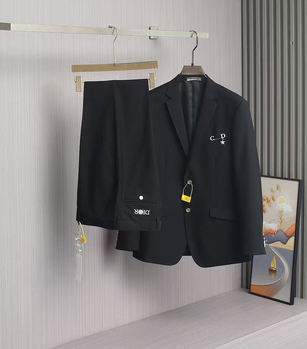 /套  专柜同步新品】迪奥/Dior 2025年春秋男士 黑色千 羊毛混纺面料 时尚商务休闲轻便西装/单