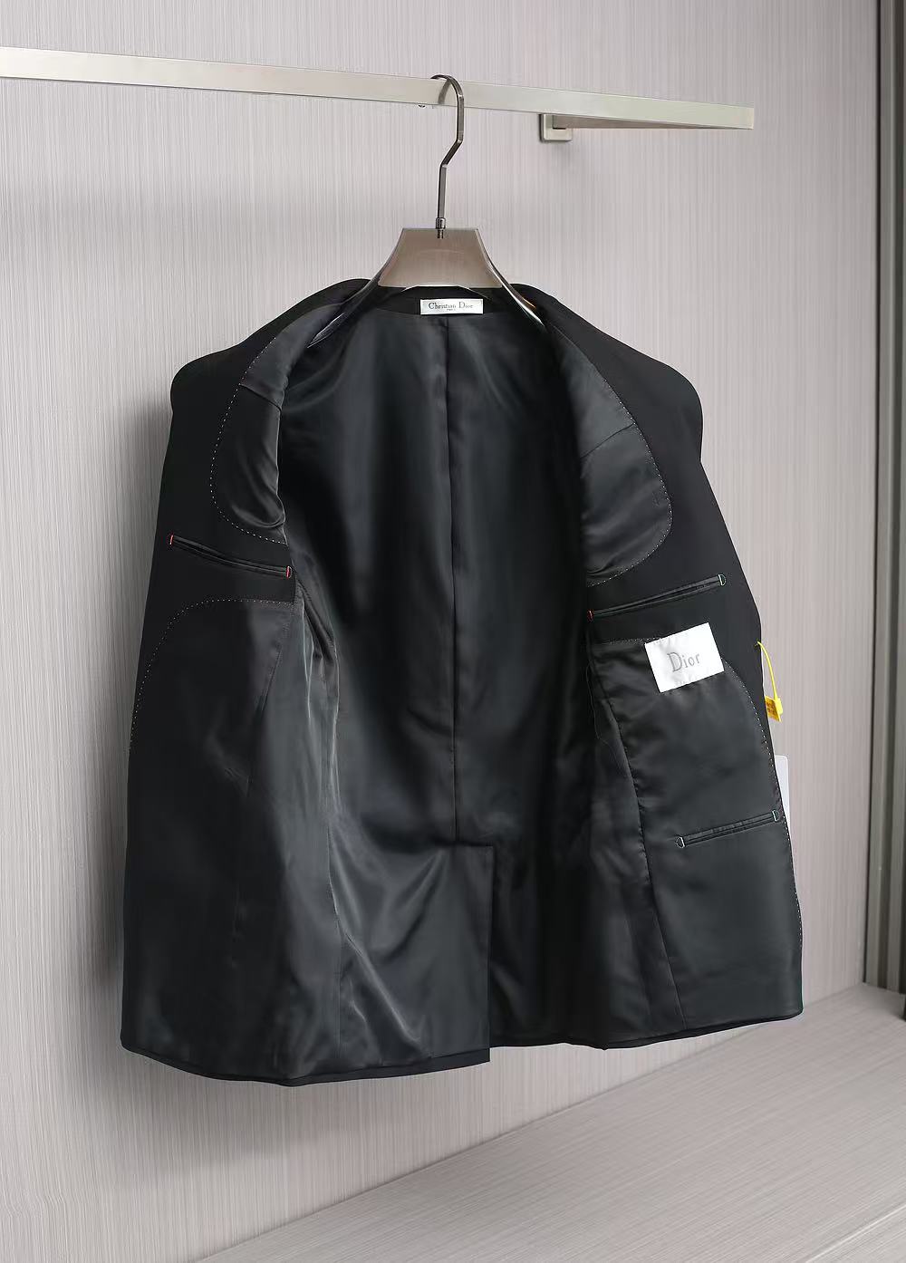 /套  专柜同步新品】迪奥/Dior 2025年春秋男士 黑色千 羊毛混纺面料 时尚商务休闲轻便西装/单