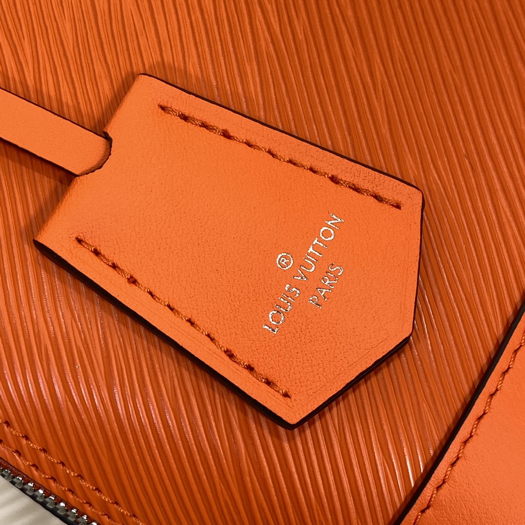 [Backpacks][ALMA Backpack] OrangeThis Alma backpack is made of Epi leather
