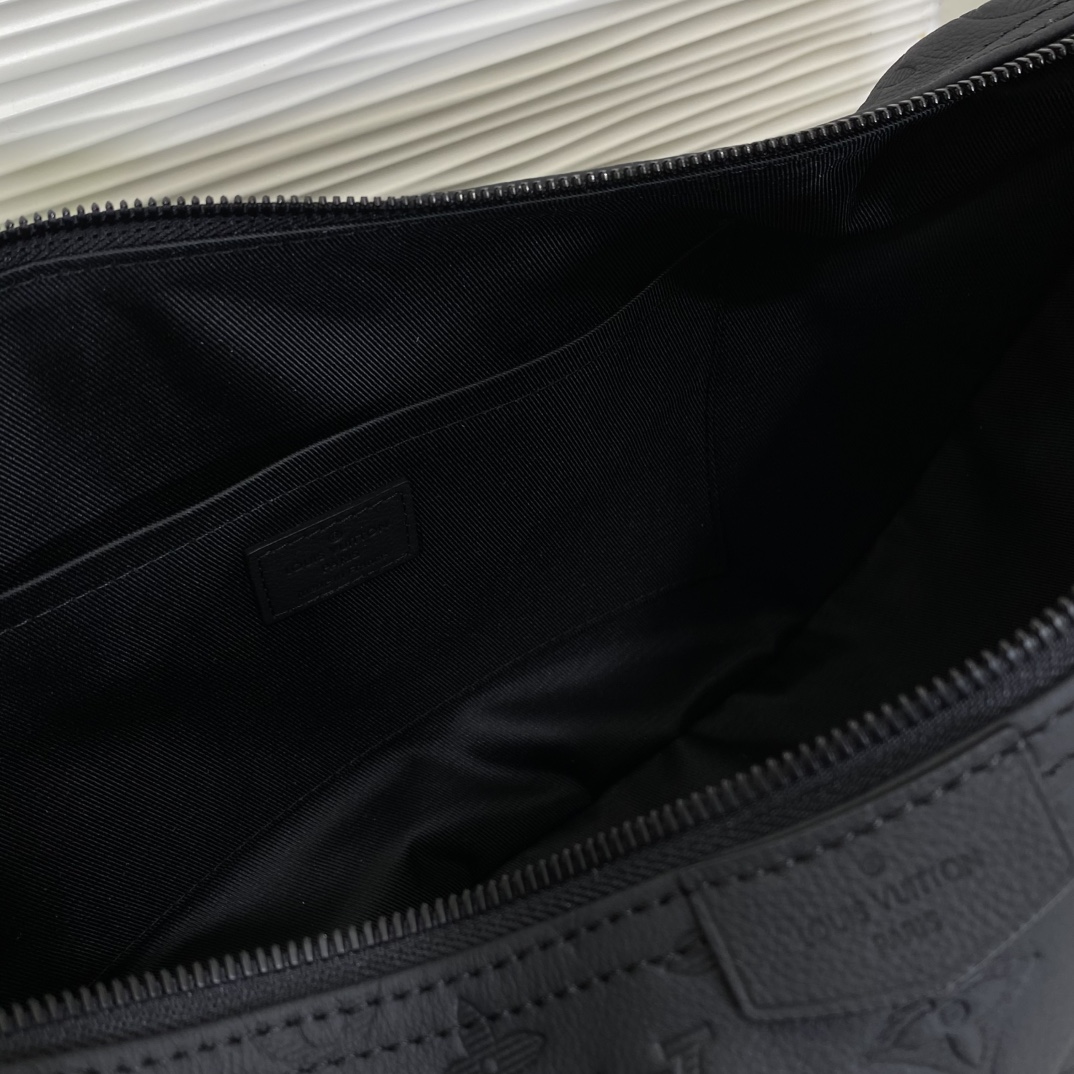 Louis Vuitton Hobo Hamac Black everyday
