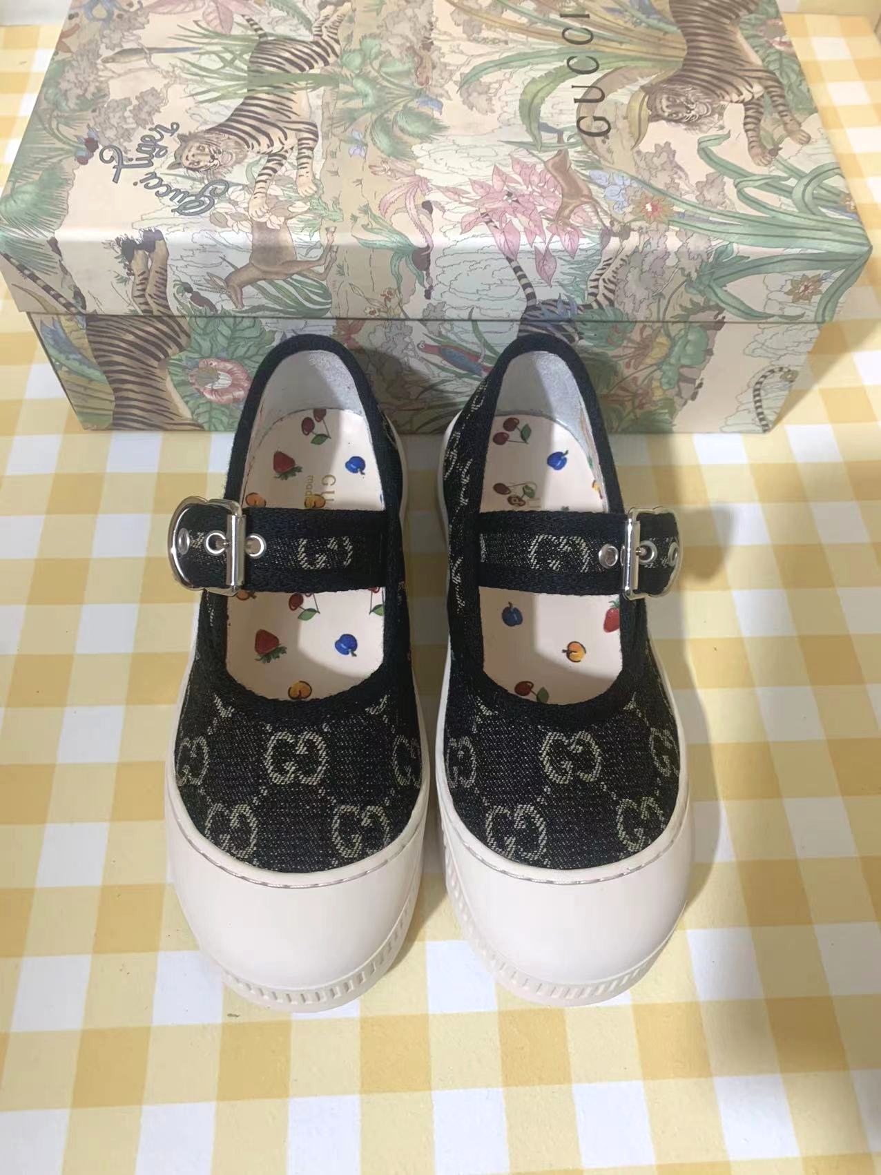 ¡Serie de zapatos de princesa vaquera! ¡Sincronizado con el mostrador! La versión más alta de los zapatos infantiles Gu…