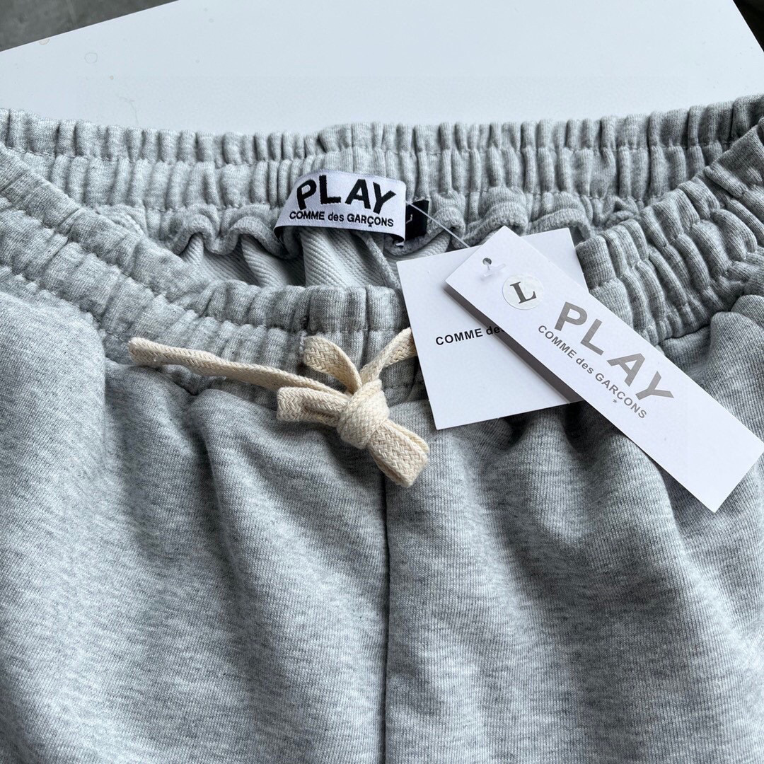 Pantalones Cortos Deportivos con Bordado de Corazón Play Comme des Garçons 9 i1746413902289 5802 0 7