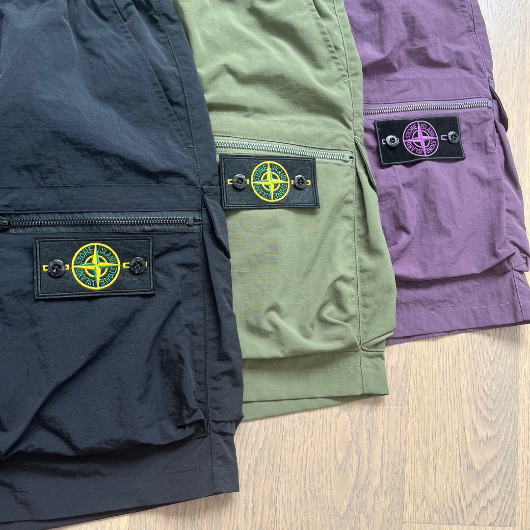 Stone Island Pantalones Cortos Cargo de Bolsillo Multifuncional en Tricolor 8 i1747010088559 2357 0 6