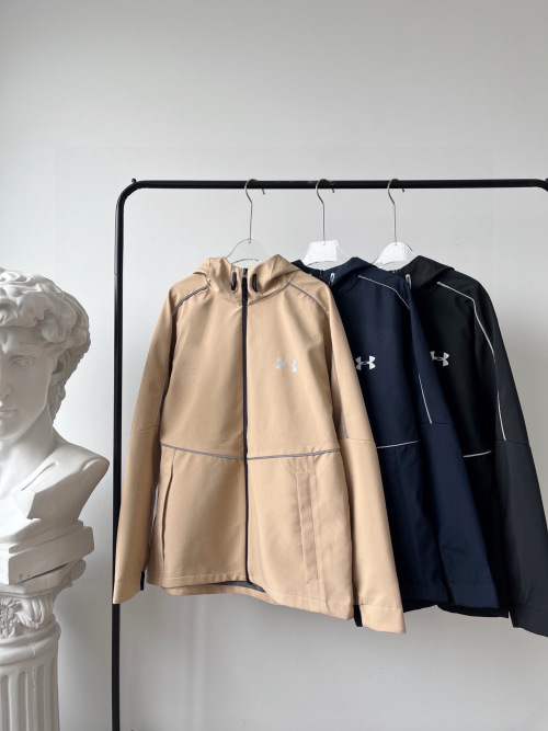 Under Armour Reflective Logo Softshell Outdoor Windbreaker Jacket Couple Style 1 Under Armour Reflective Logo Softshell Outdoor Windbreaker Jacket Couple Style