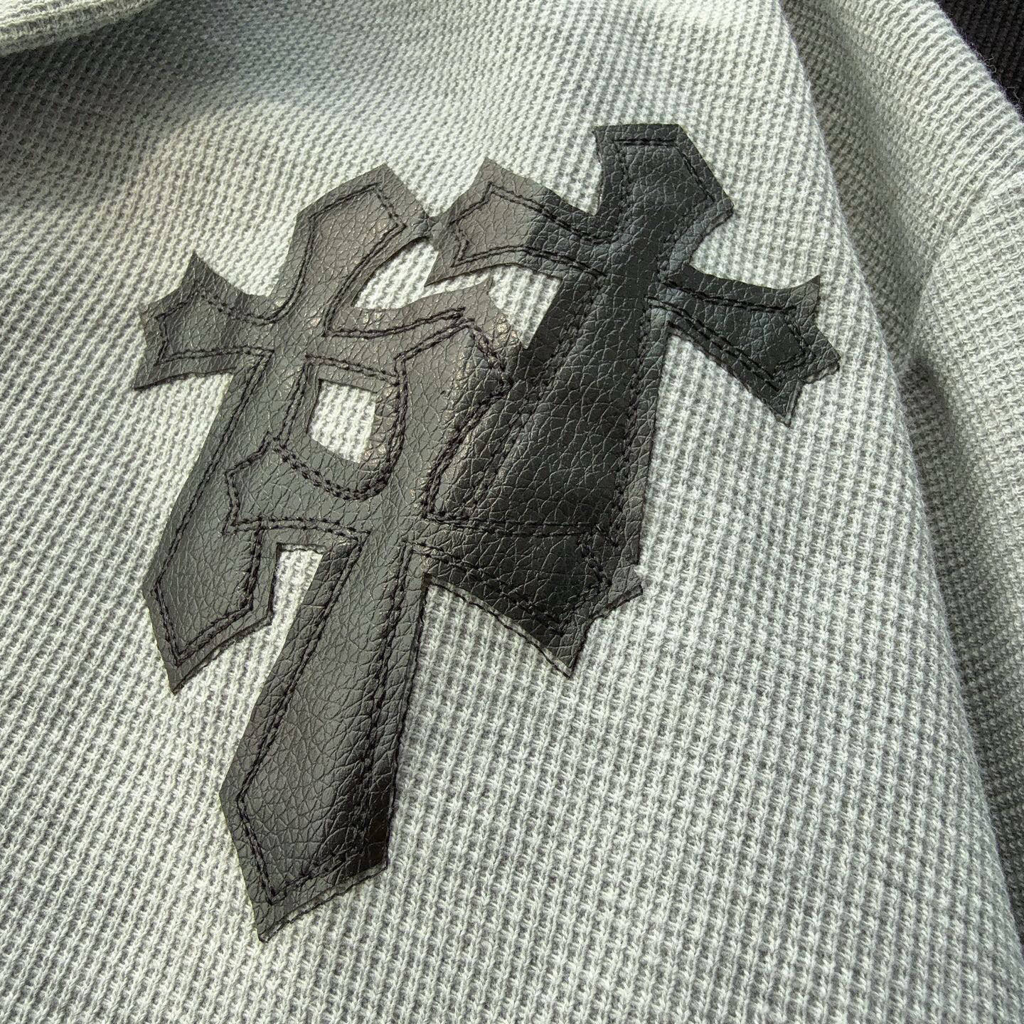 Chrome Hearts Clásico Suéter Waffle con Apliques de Cruz - Comodidad y Estilo 8 i1752643324515 621 0 6