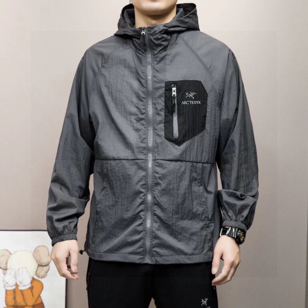 Chaqueta Ligera con Capucha Arc'teryx para Hombre, Protección Solar Ideal 9 i1753675505842 9919 0 7