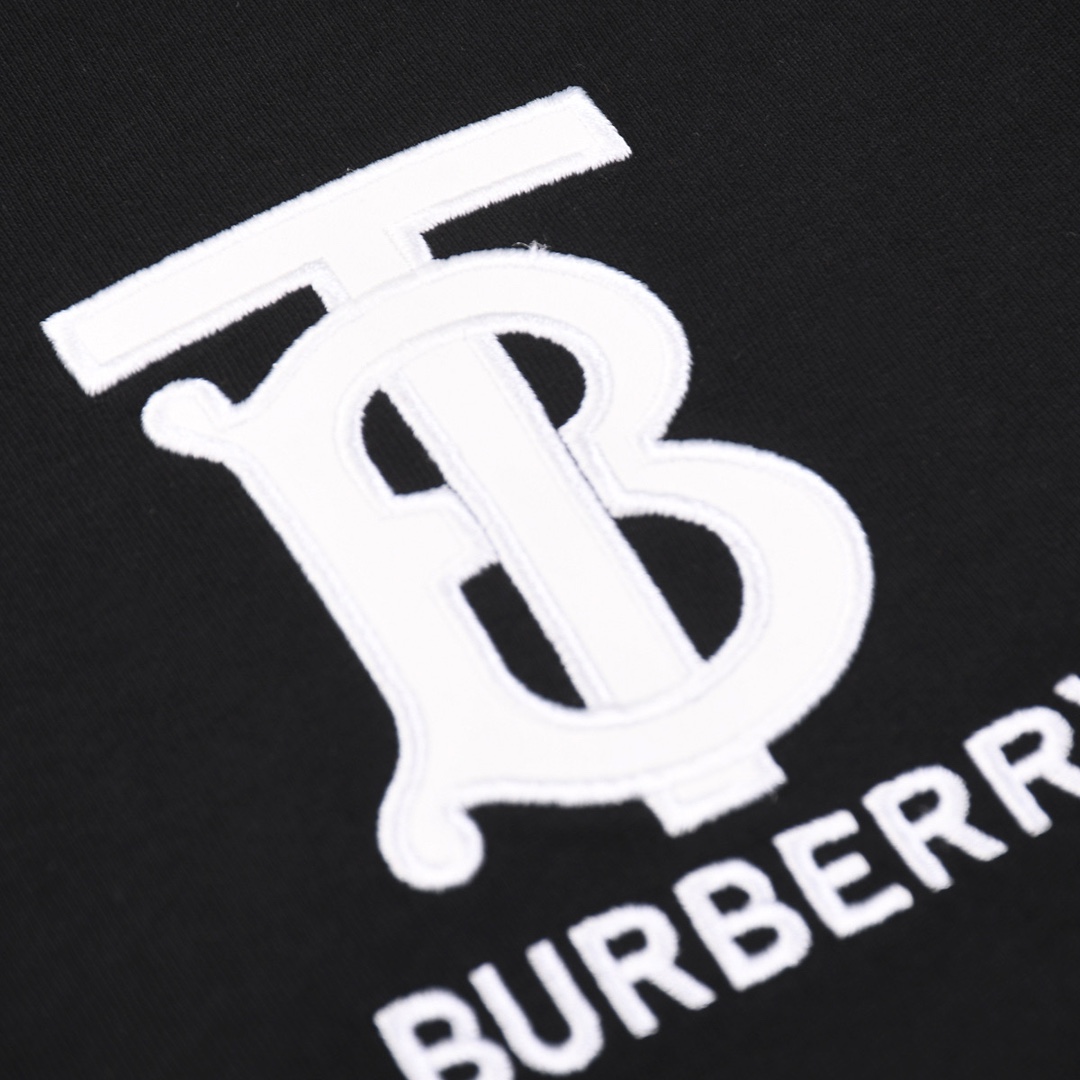 Burberry巴宝莉经典刺绣圆领t恤 经典的棉质t恤衫