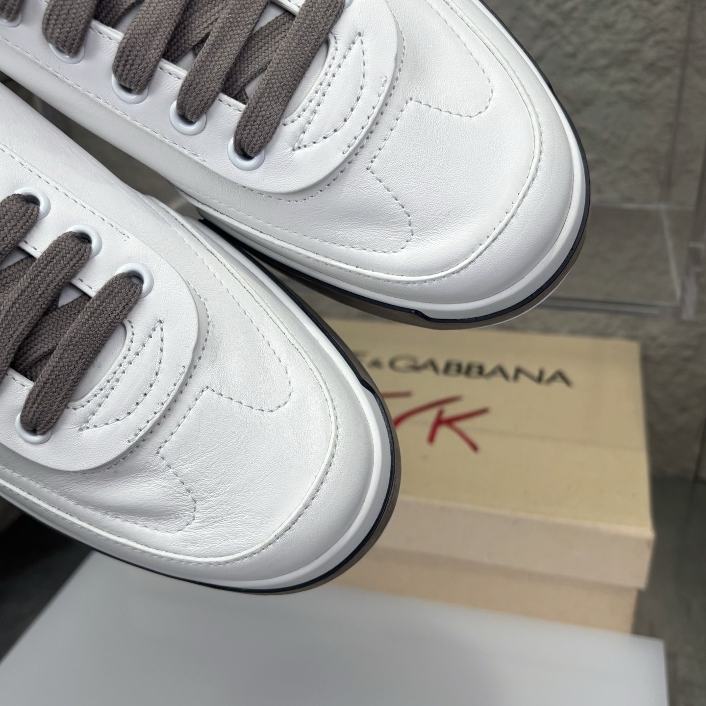 Dolce & Gabbana White Leather Sneakers with Suede Accents - Iconic Style 6 i1751708952157 1270 0 5