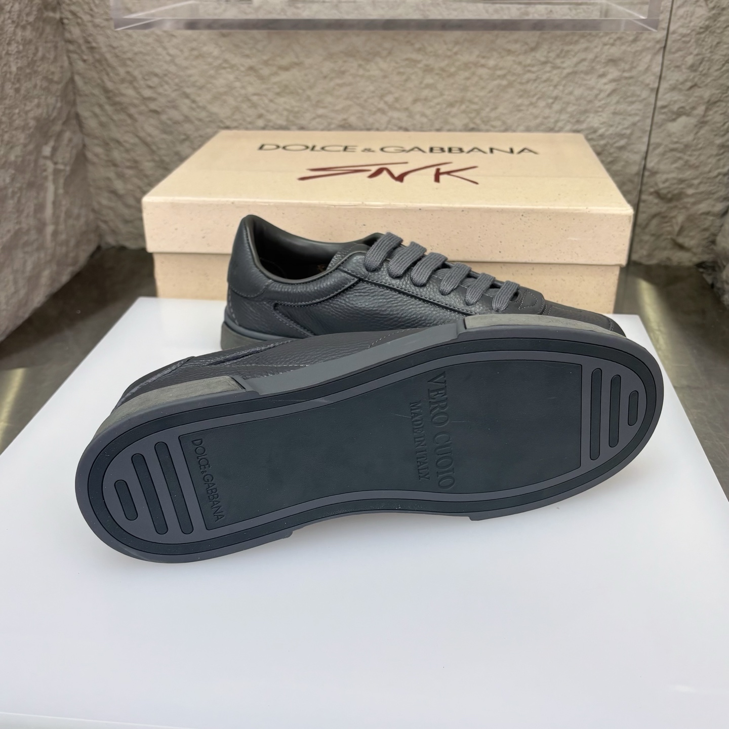 Dolce & Gabbana Leather Sneakers Casual Sports Shoes - Premium Quality 10 i1751709238361 5979 0 8