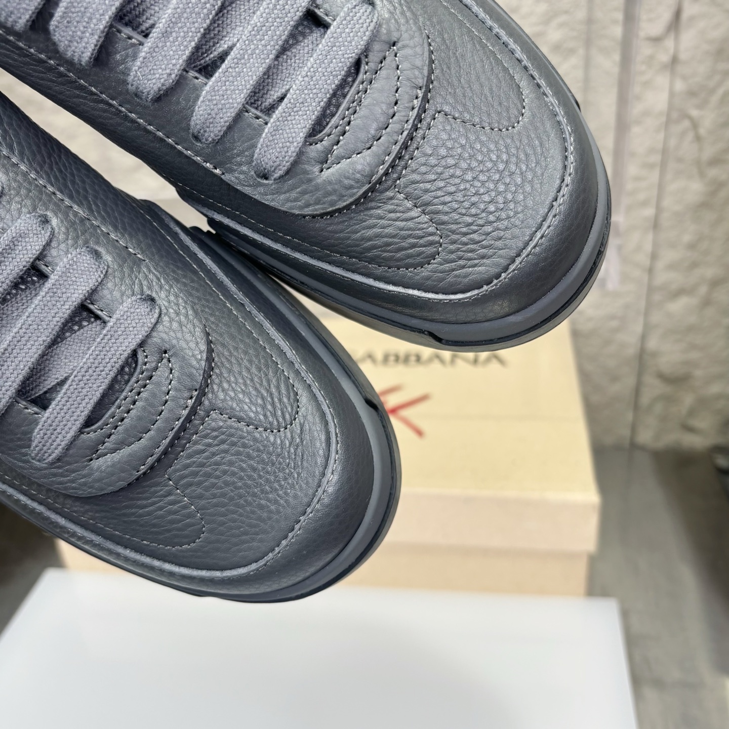Dolce & Gabbana Leather Sneakers Casual Sports Shoes - Premium Quality 7 i1751709238407 6286 0 5