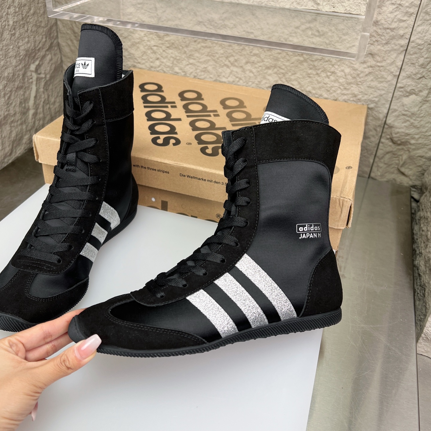 Adidas Originals Japan H Women's High-Top Training Shoes - Black/White 4 i1752164683671 4136 0 3