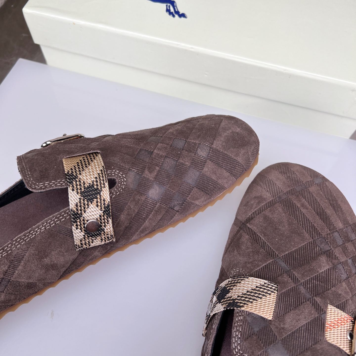 Burberry Urchin Suede Mules in Check Pattern with Buckle Detail 7 i1752165266460 6393 0 6