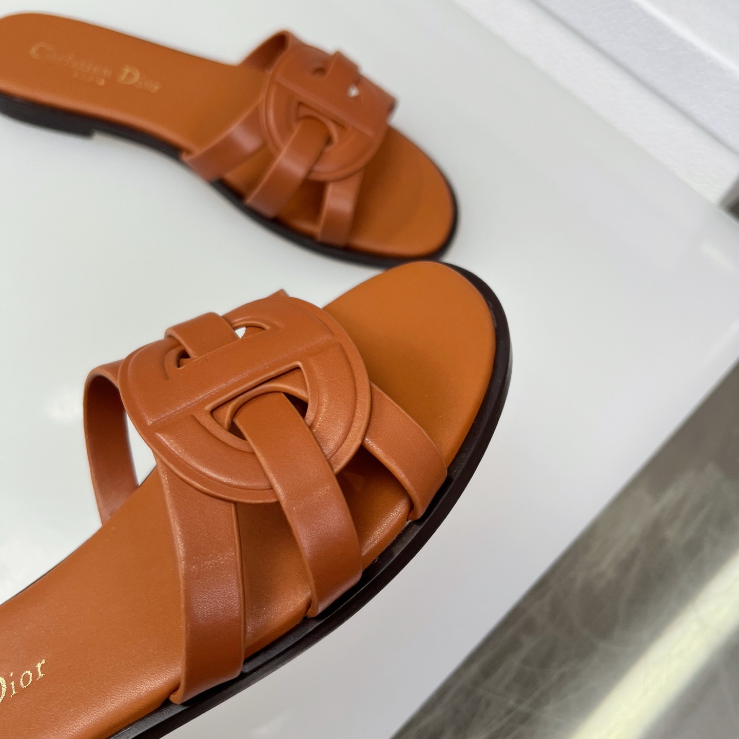 Dior D-Club Leather Sandals with CD Signature - Elegant & Comfortable 4 i1752686354437 176 0 3