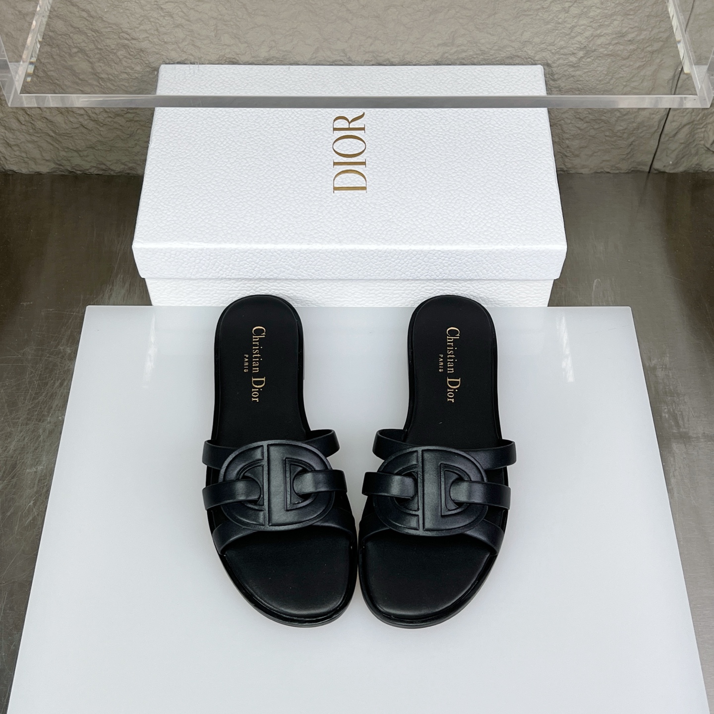 Dior D-Club Leather Sandals with CD Signature - Black Flat Slides 2 i1752686627684 7940 0 0
