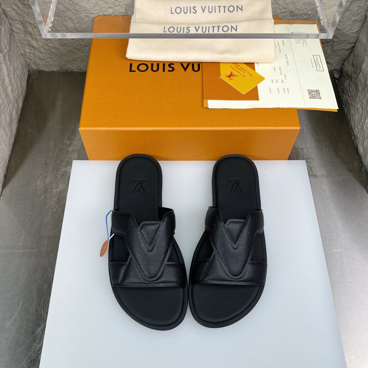 Louis Vuitton Oasis Black Leather Sandals Slides Mules Men's Size 38-46 1 i1752768881437 5294 0 0