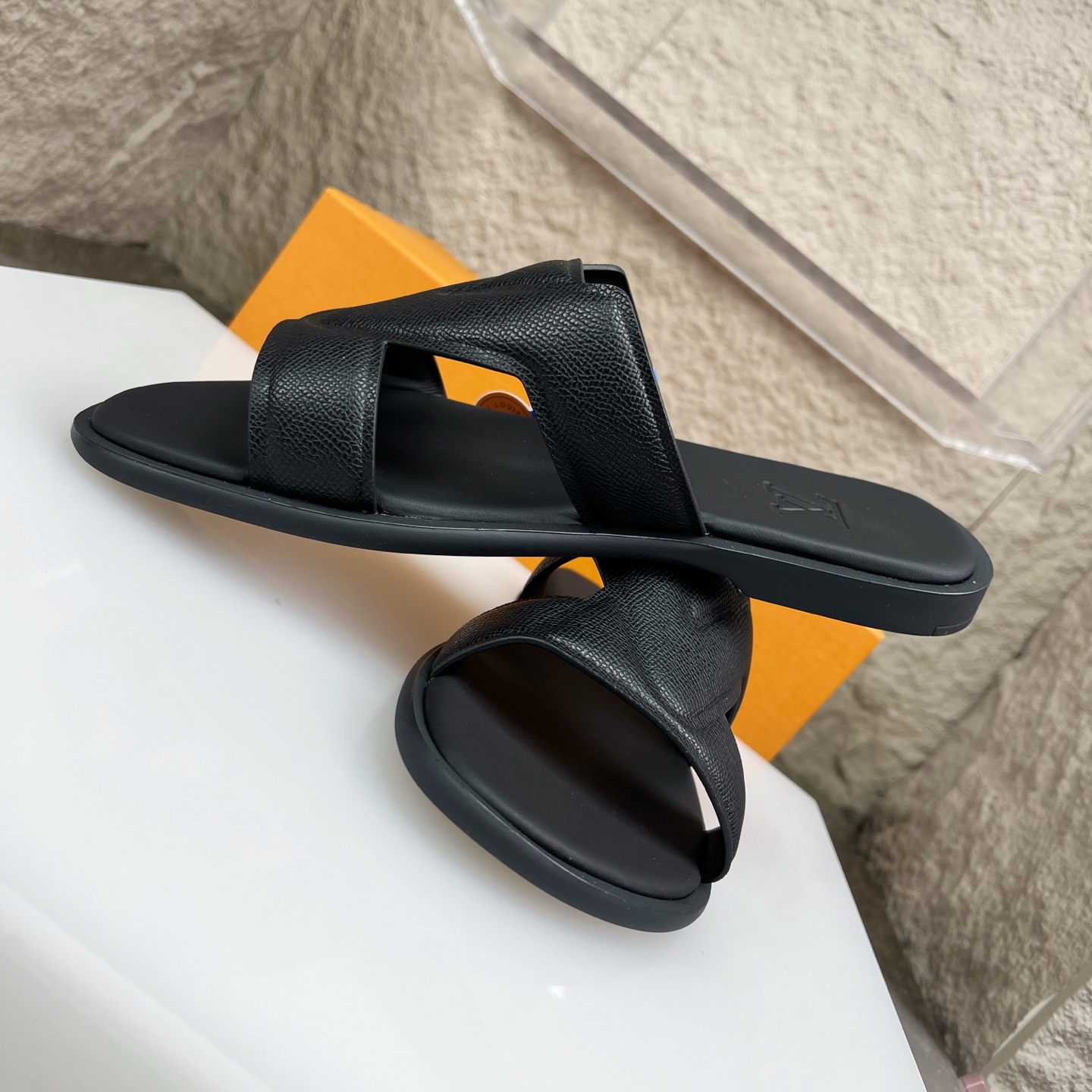 Louis Vuitton Oasis Black Leather Sandals Slides Mules Men's Size 38-46 3 i1752768881465 6639 0 2