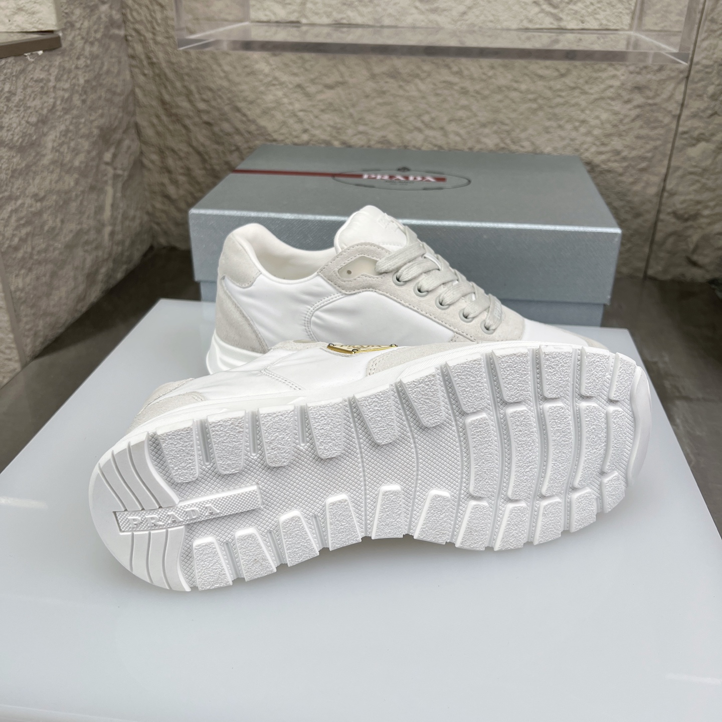 Prada White Nappa Leather & Mesh Runner Sneakers With Metal Logo Accent 9 i1752830554533 8279 0 8
