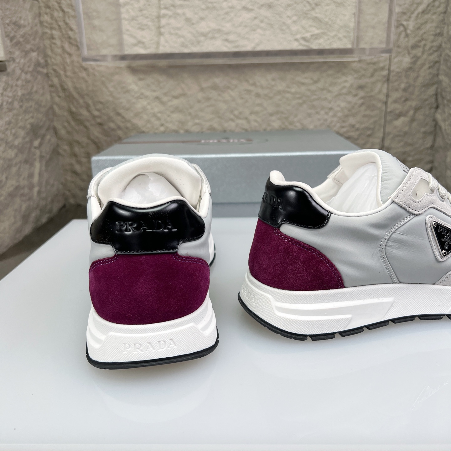 Prada Leather & Mesh Panelled Sneakers Lace-up Lightweight Shoes 8 i1752831037343 2014 0 7
