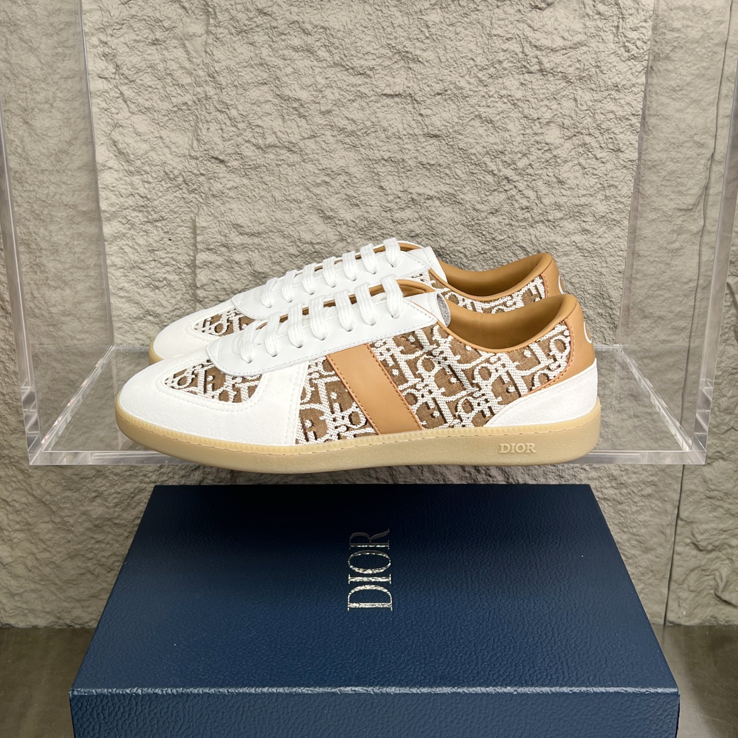 Dior B01 Sneakers White Leather Oblique Jacquard, Couple Style, Comfortable 1 i1752861000748 2462 0 0