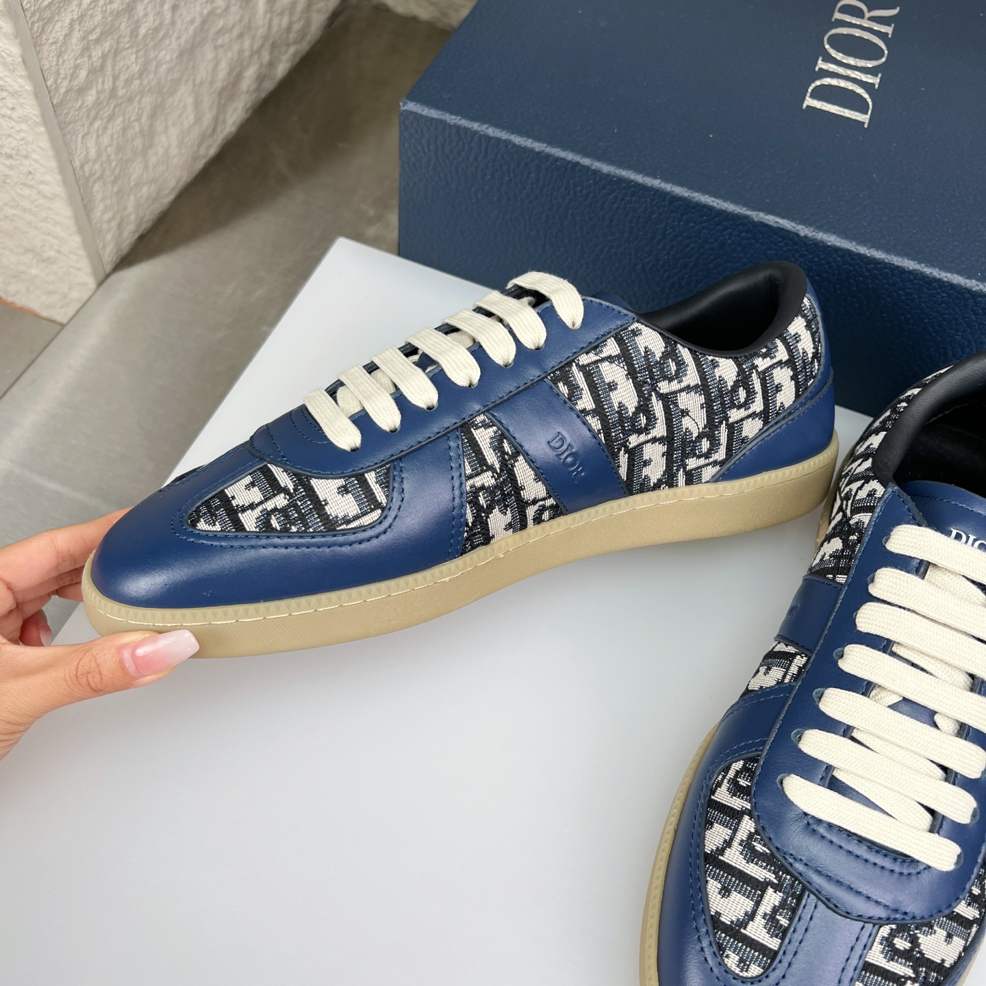 Dior B01 Sneakers - Blue Leather with Signature Oblique Pattern, Couple Style 6 i1752861531389 3298 0 4