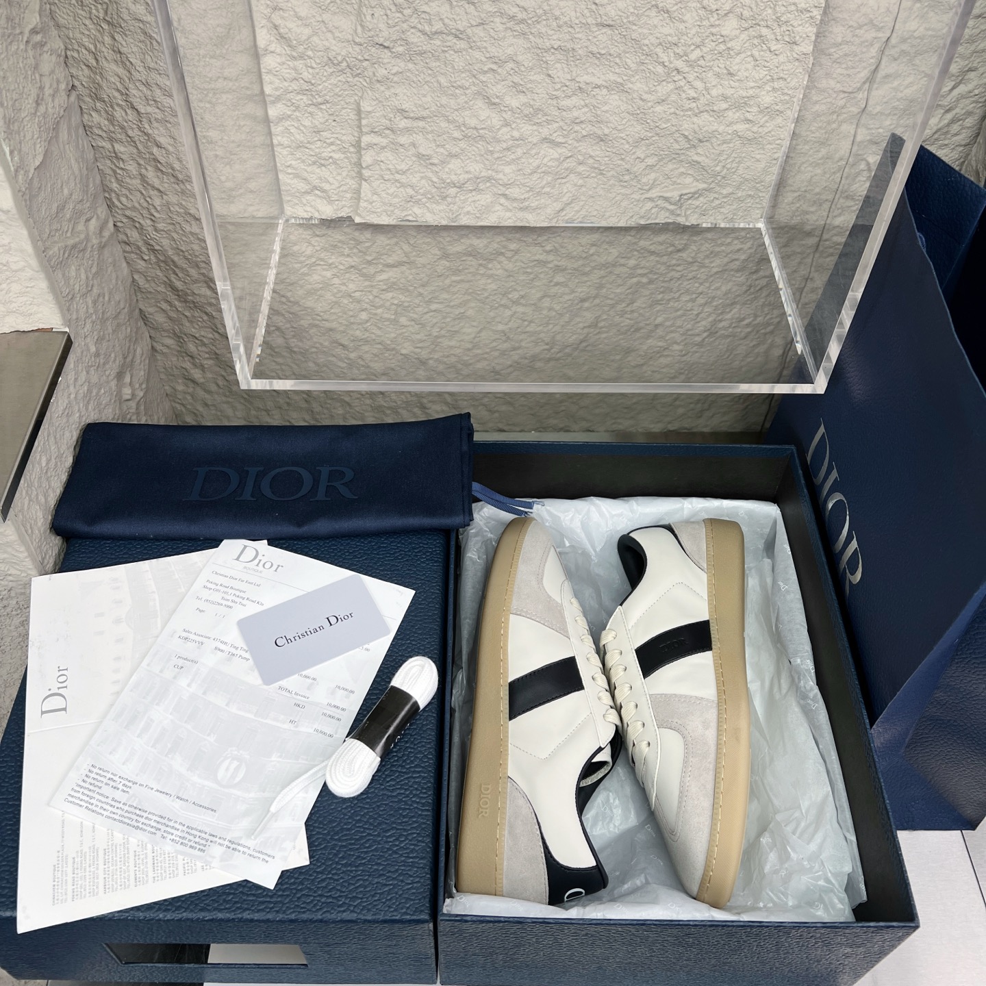 Dior B01 Sneakers: Leather Upper, Ideal for Daily Style, Couple Shoe Design 3 i1752861611560 9473 0 1