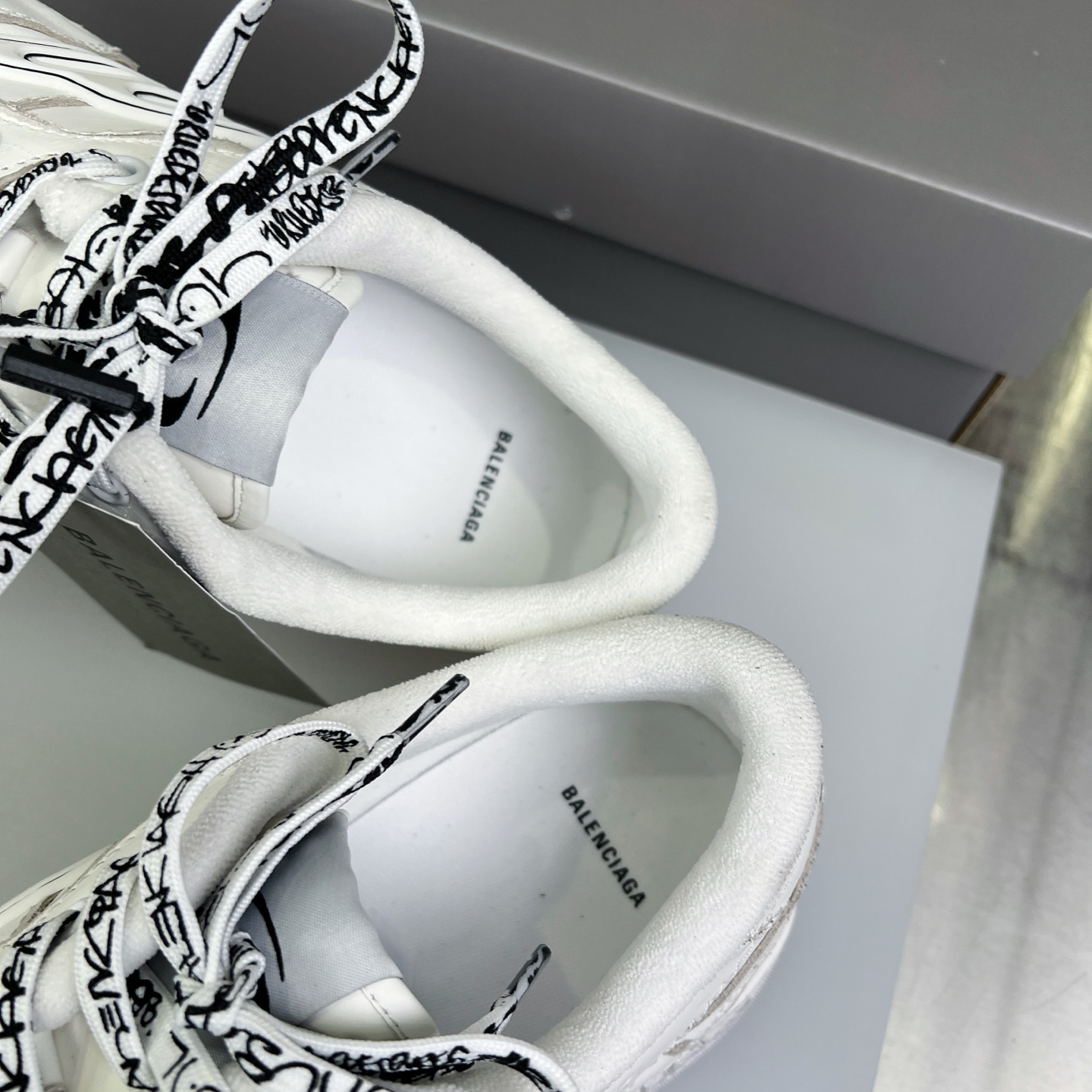Balenciaga Hampton Sneakers - Distressed Leather, Couple Style, Retro Aesthetic 7 i1753526774089 1226 0 6