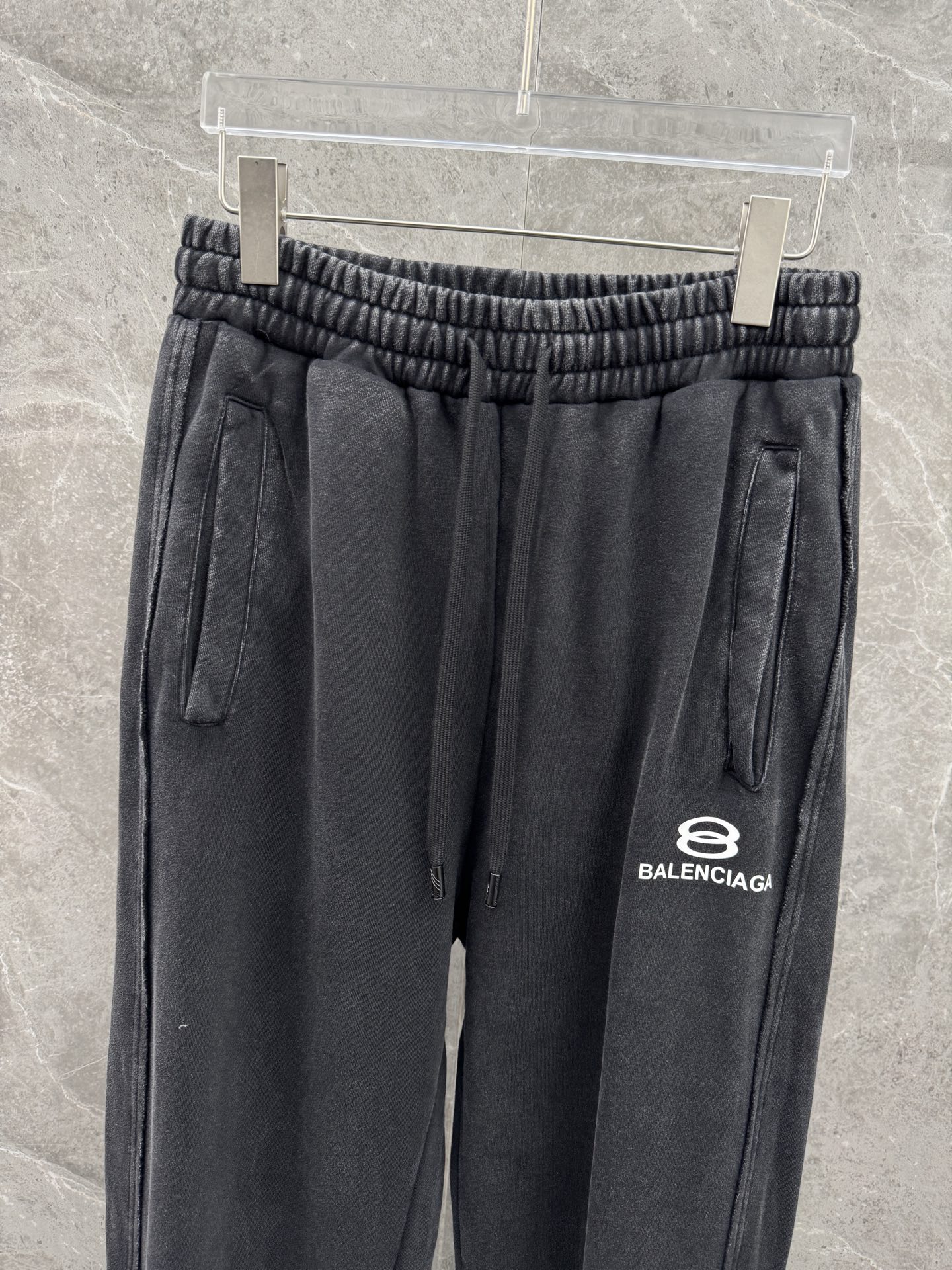 Balenciaga Men's Black Cotton Logo Sweatpants Casual Trousers 7 i1758030819627 2213 0 2