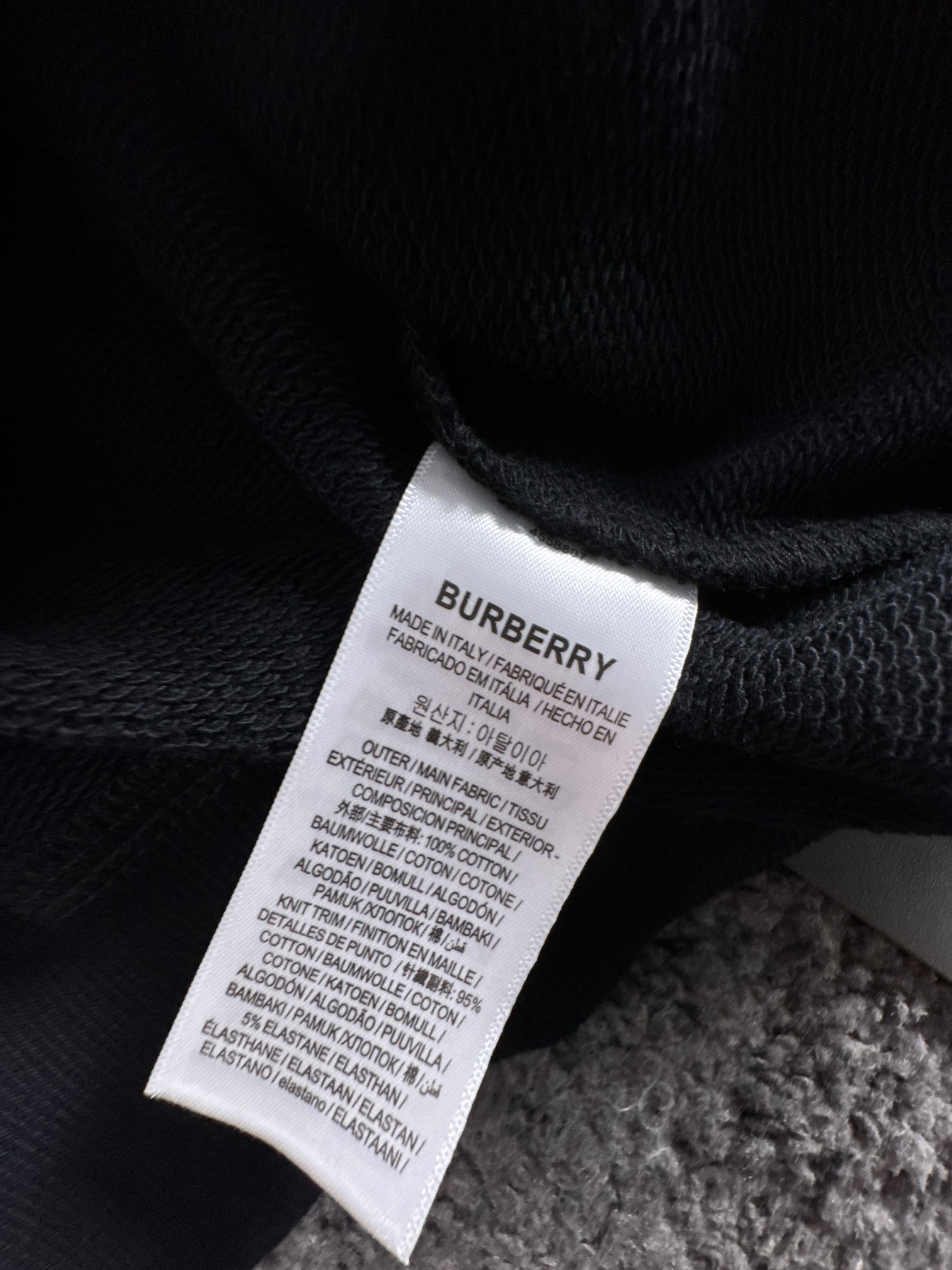 Burberry Black Floral Print Cotton Blend Jumper/Sweatshirt 9 a1754316646930 7206