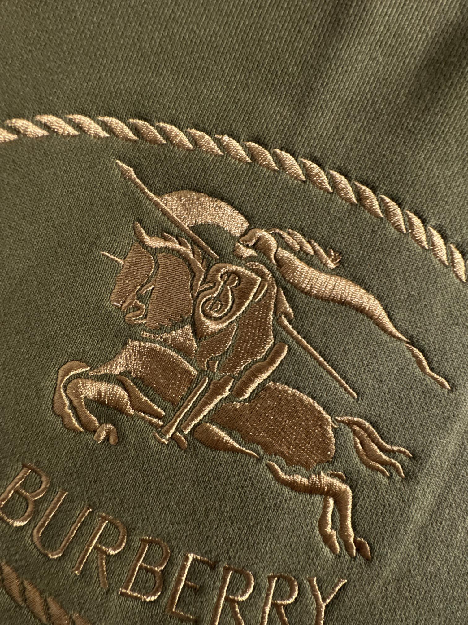 Burberry Olive Green Cotton Blend Zip-Up Hoodie with Equestrian Knight Design 4 a1754317724994 6152