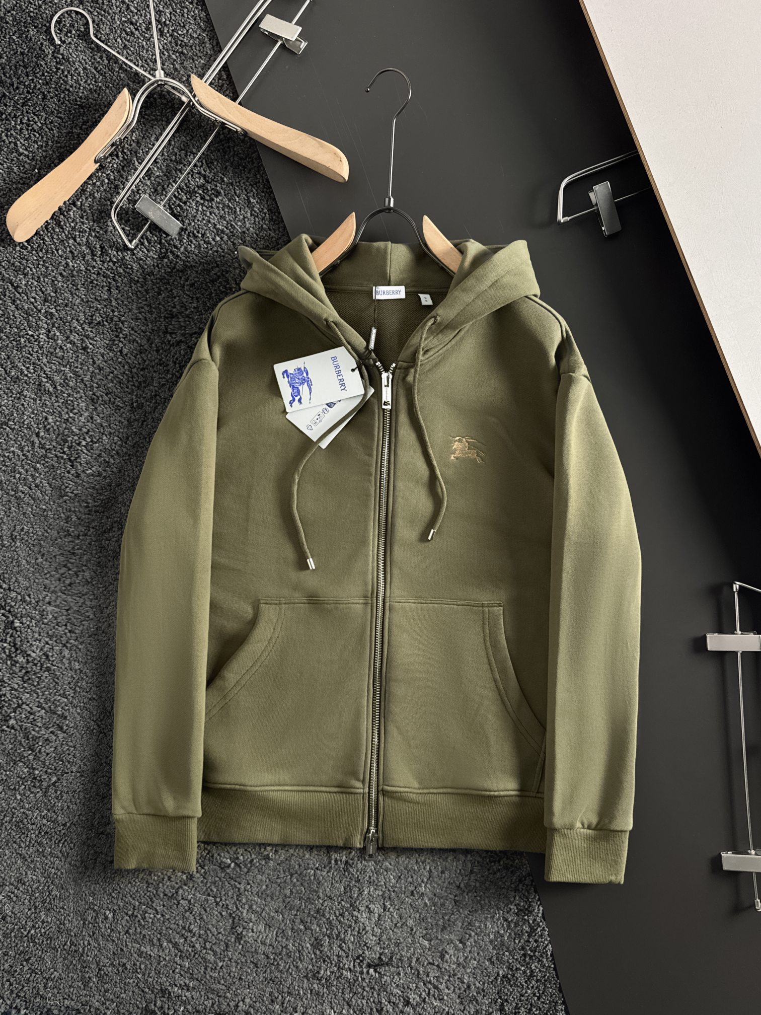 Burberry Olive Green Cotton Blend Zip-Up Hoodie with Equestrian Knight Design 1 a1754317725614 3857