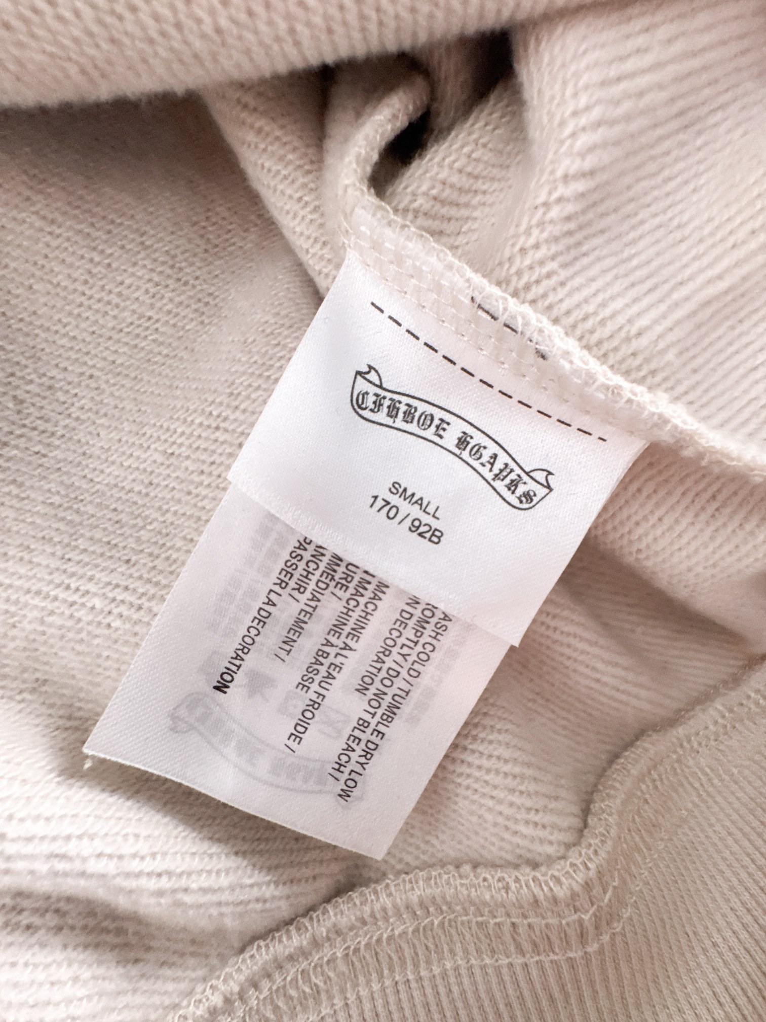 CH 新款连帽烫钻拉链卫衣～男女同款，正反都无敌漂亮，胸口➕后背烫钻图案装饰，再搭配银色金属刻印做旧拉链