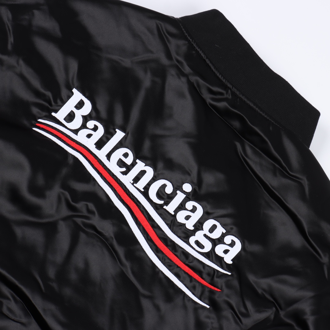 Balenciaga/巴黎世家 刺绣可乐飞行棉服夹克